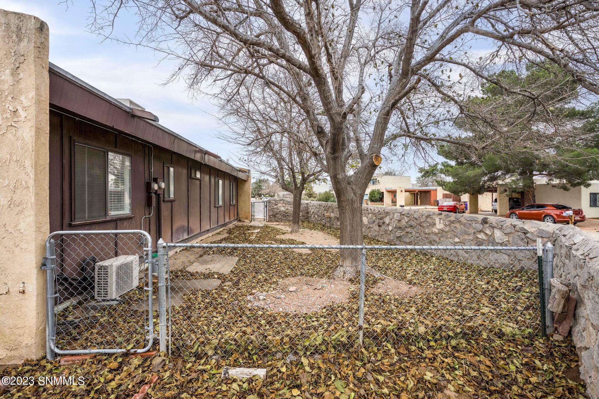 32-web-or-mls-Willow 1290-105