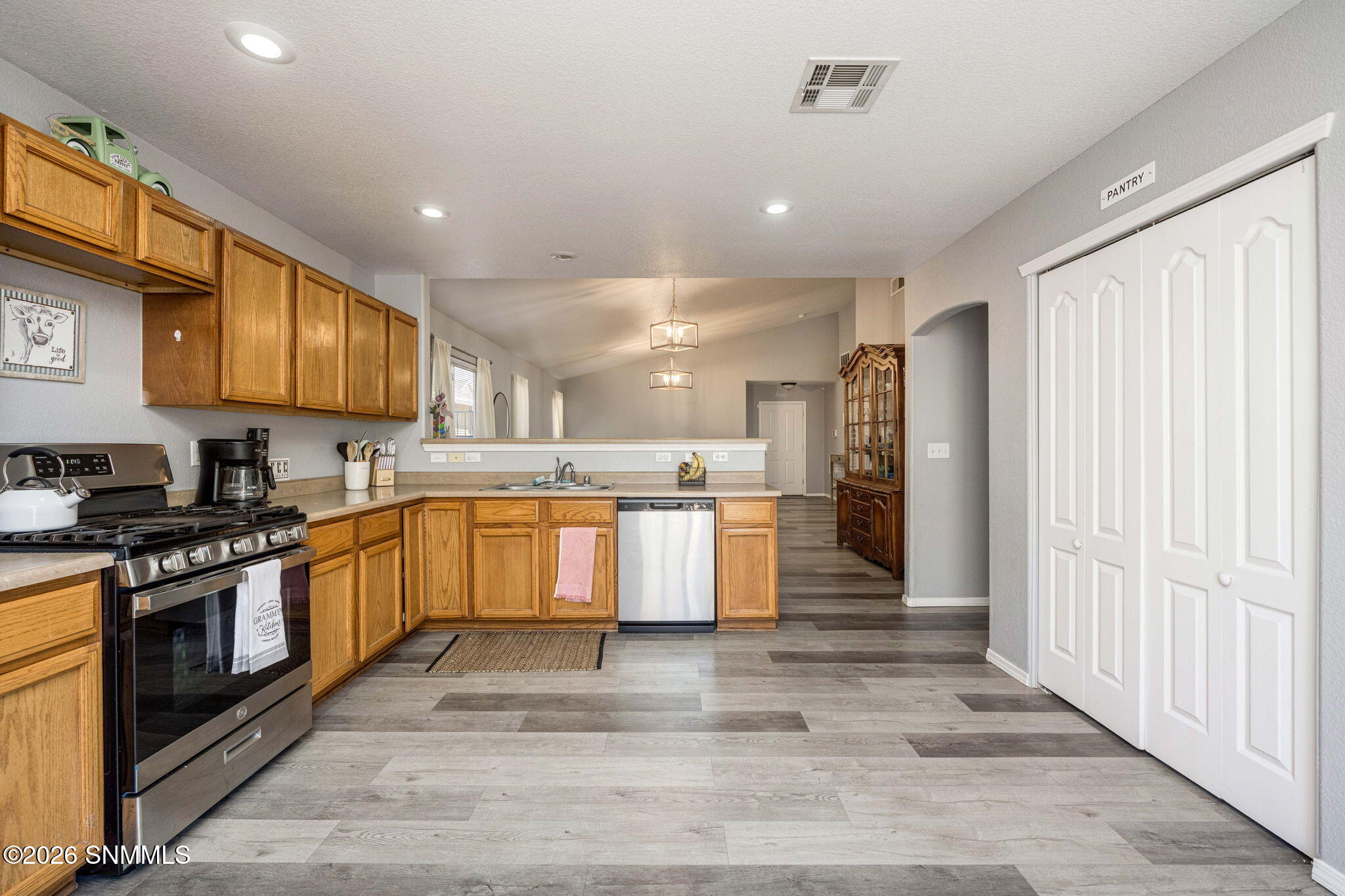 11-web-or-mls-Snappin Homes (Beltran1377