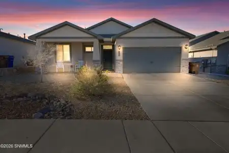 4102 Pacific Loop, Las Cruces, New Mexico 88012, 4 Bedrooms Bedrooms, ,2 BathroomsBathrooms,Residential,For Sale,Pacific,2600884