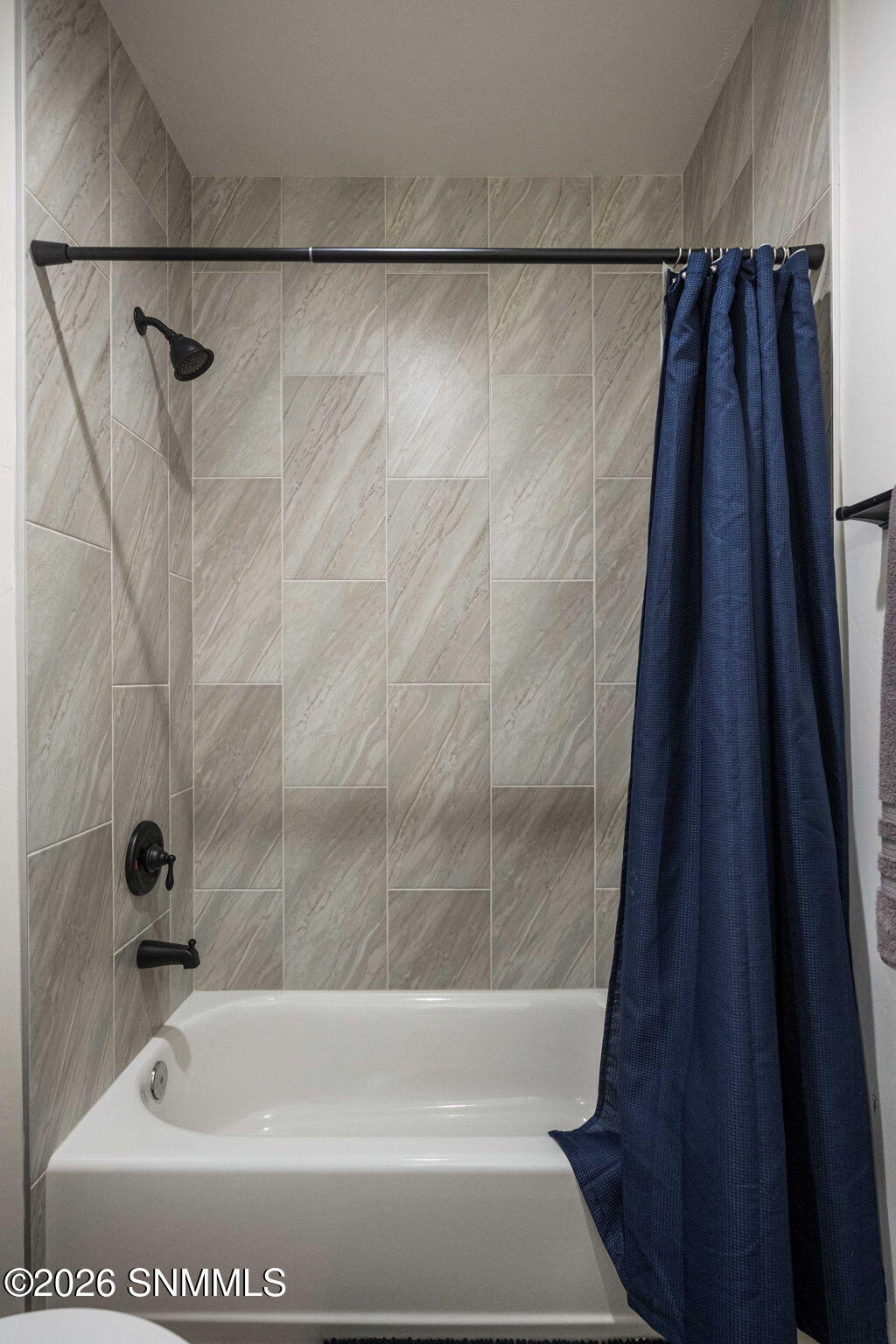 31-web-or-mls-Snappin Homes (Pacifico290