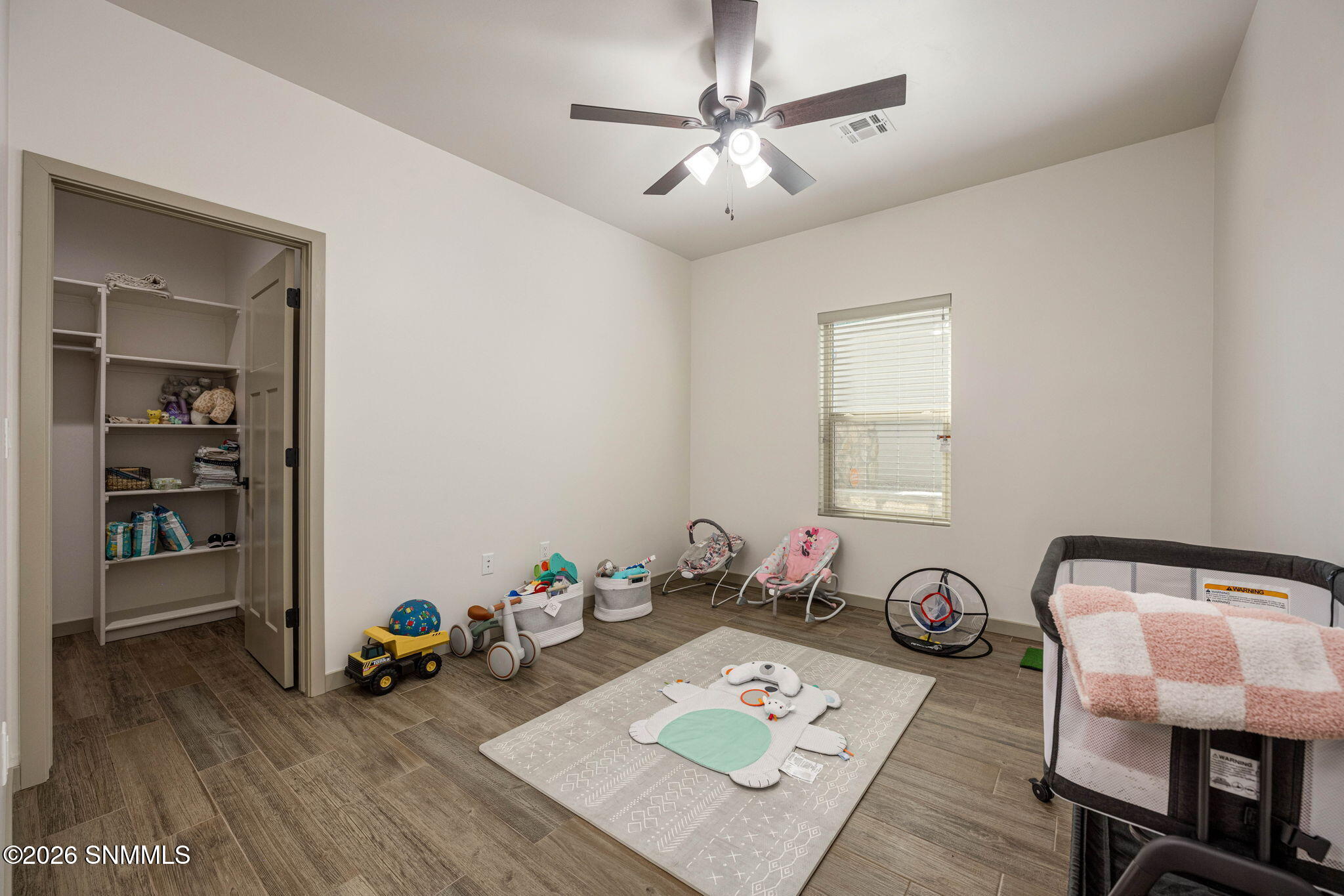 32-web-or-mls-Snappin Homes (Pacifico290