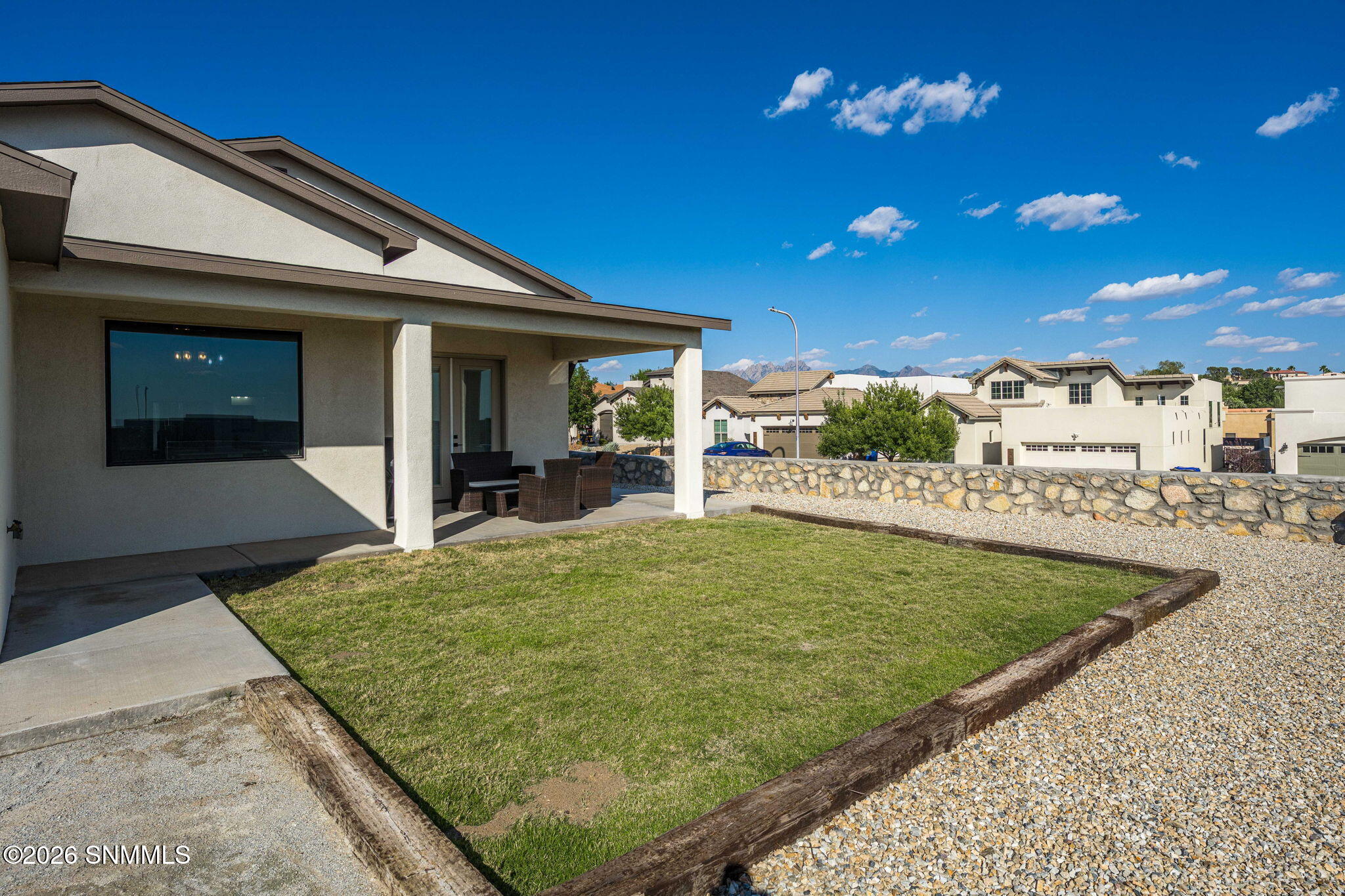 37-web-or-mls-Snappin Homes (Pacifico290