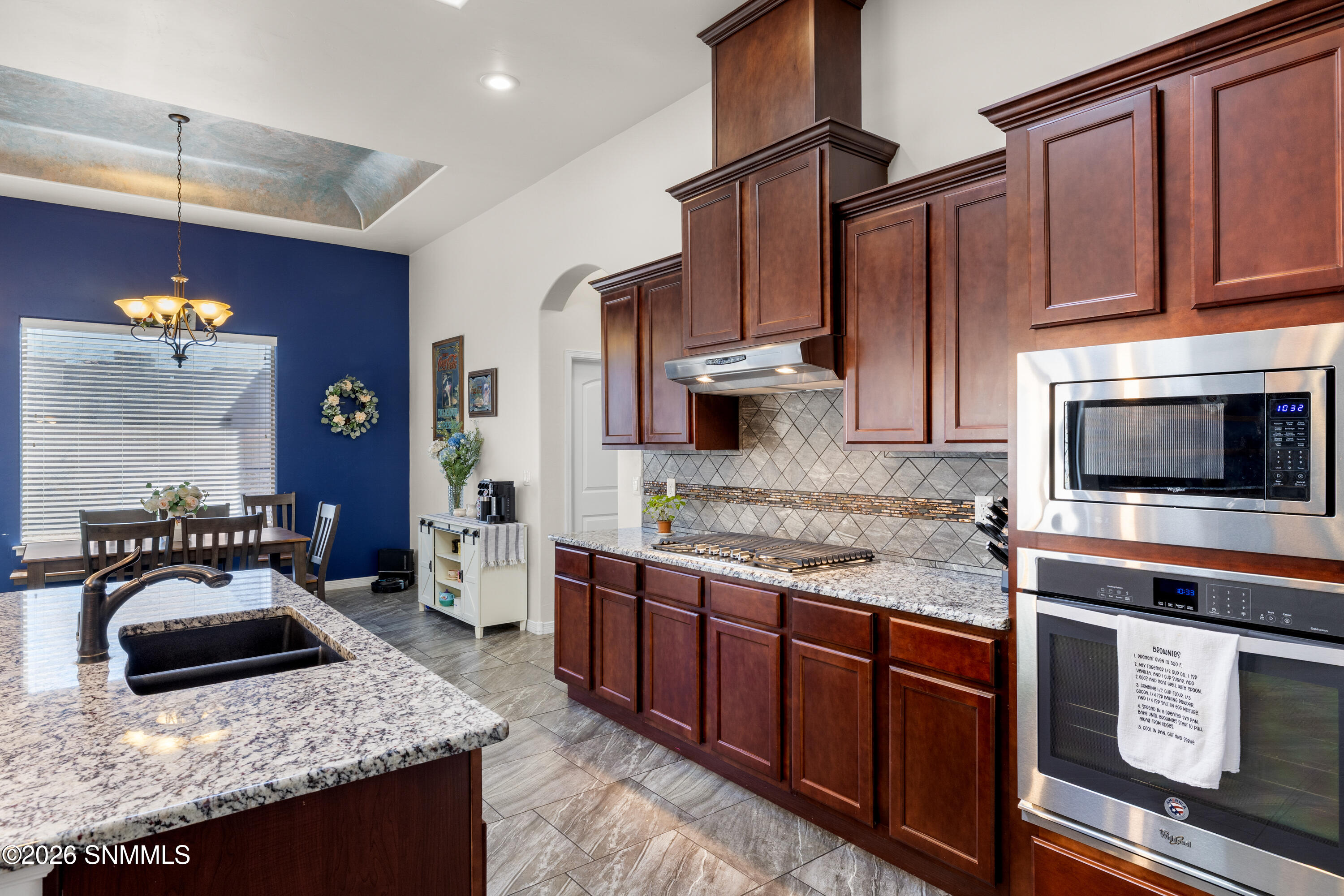 3068-Chipewa-Summit- MLS-Camera-Guy-10