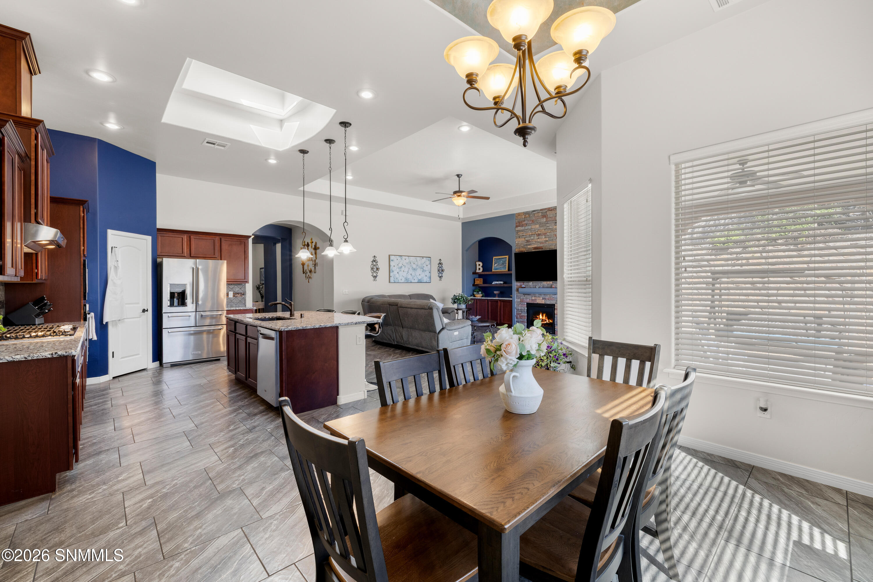 3068-Chipewa-Summit- MLS-Camera-Guy-12