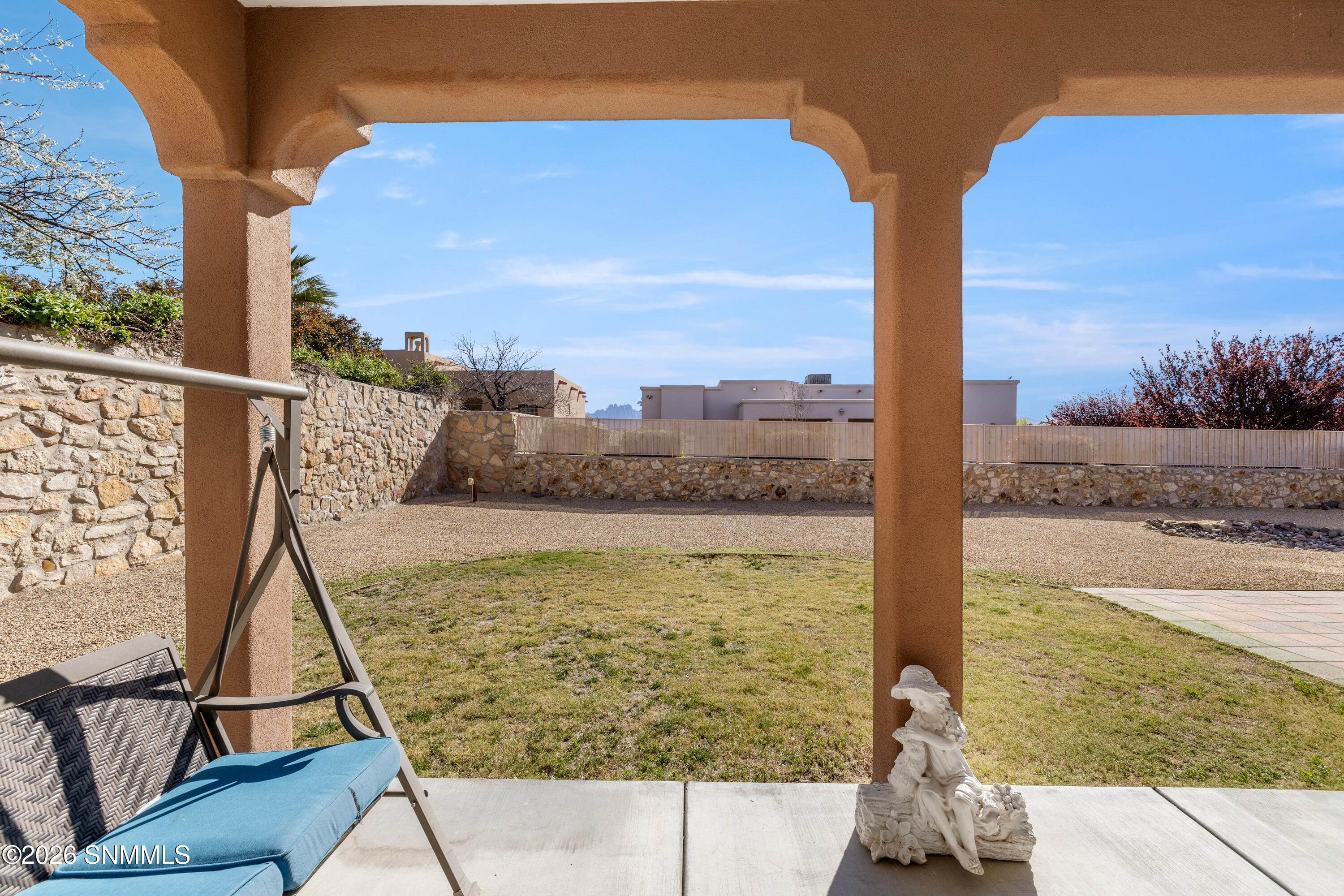 3068-Chipewa-Summit- MLS-Camera-Guy-34