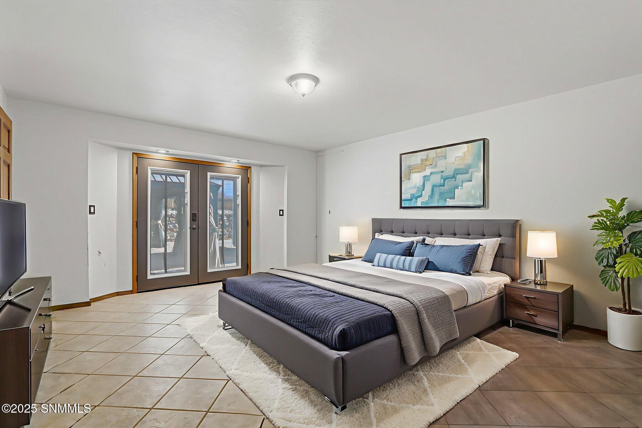 48-web-or-mls-IMG_5521 virtually staged