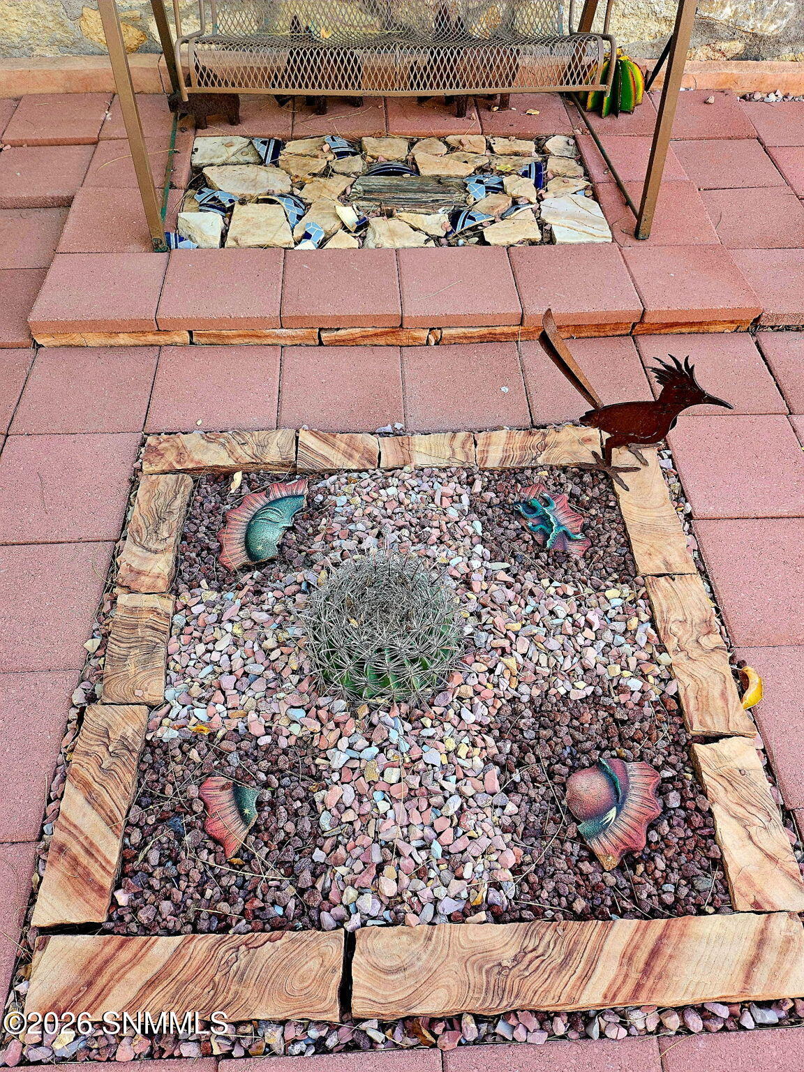 46-web-or-mls-3104200297753415704