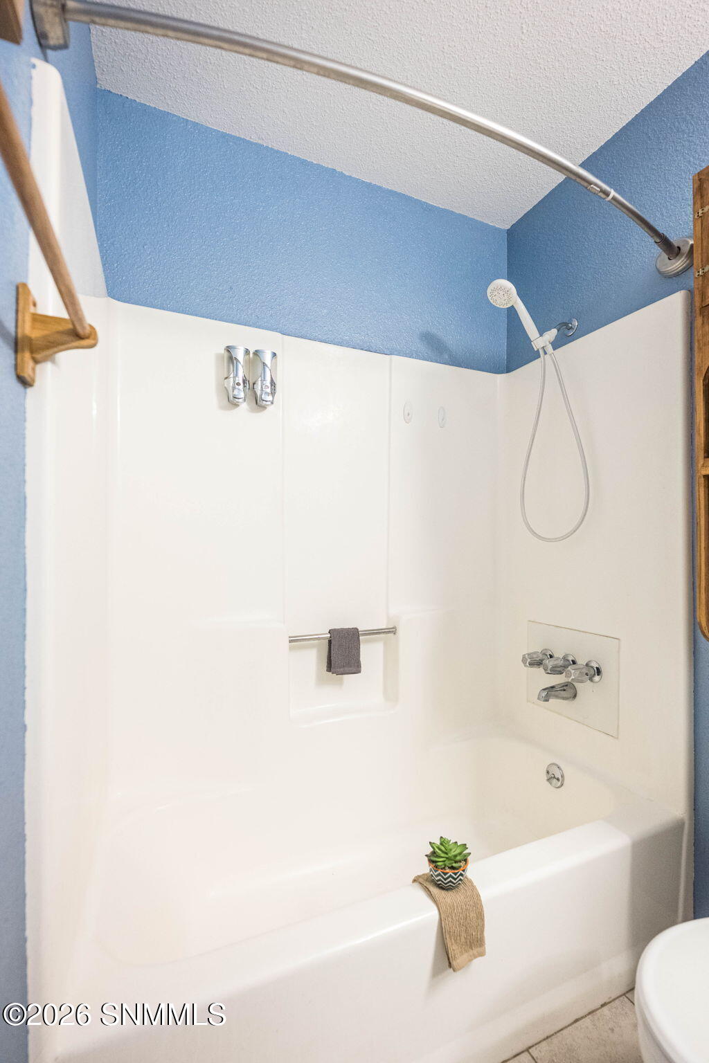 21-web-or-mls-Snappin Homes (Defiance183