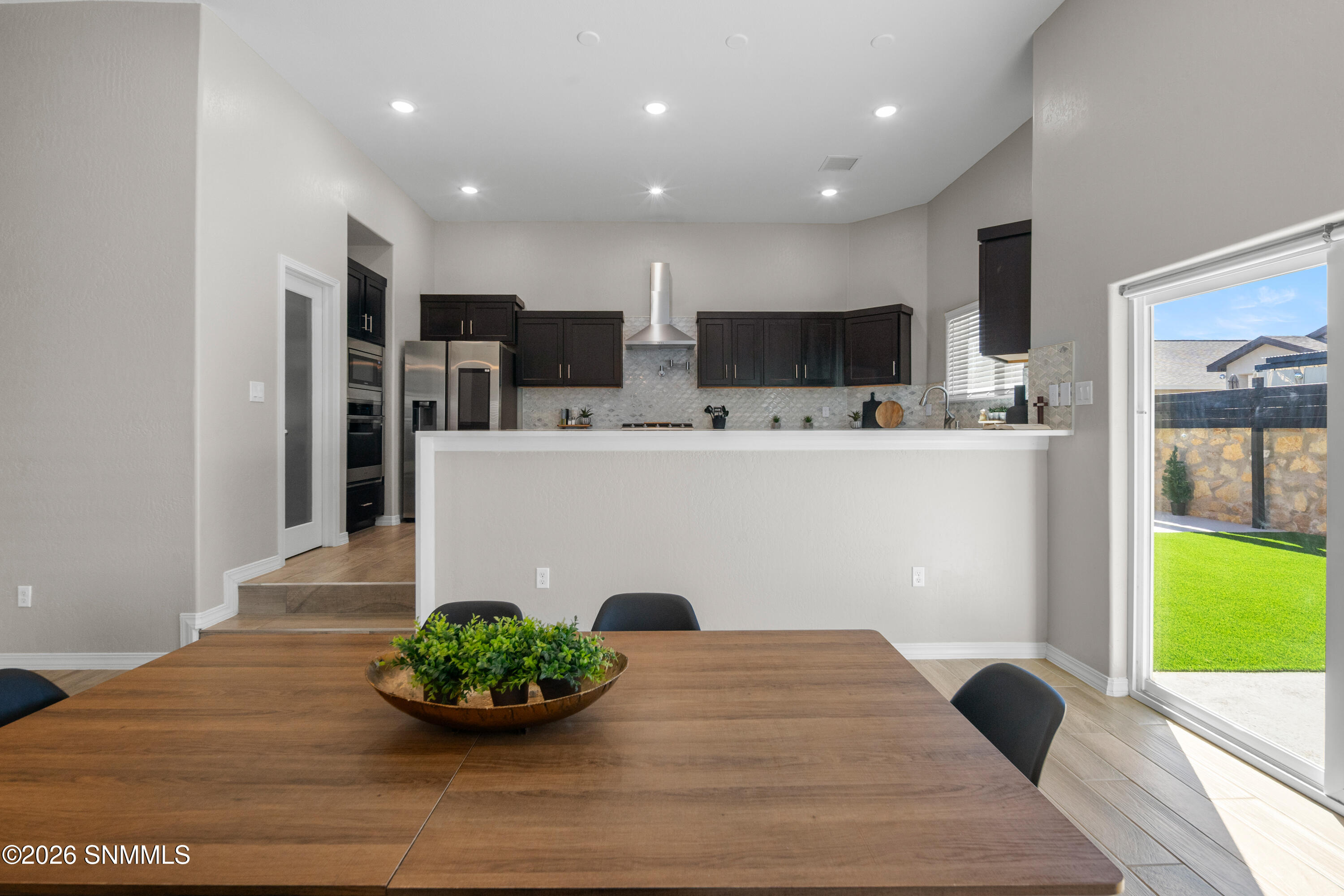 621-La-Entrada-MLS-Camera-Guy-13