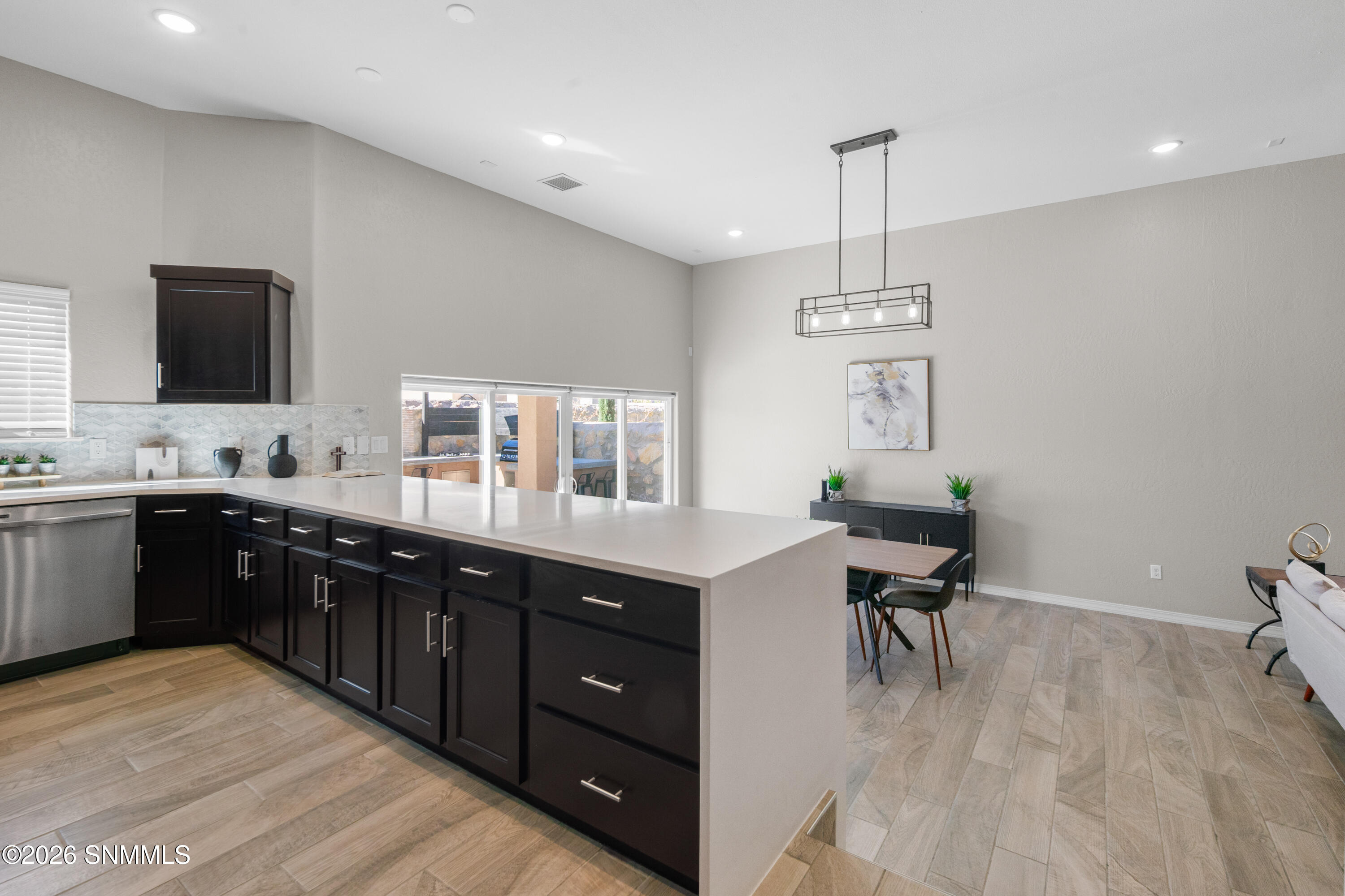 621-La-Entrada-MLS-Camera-Guy-17