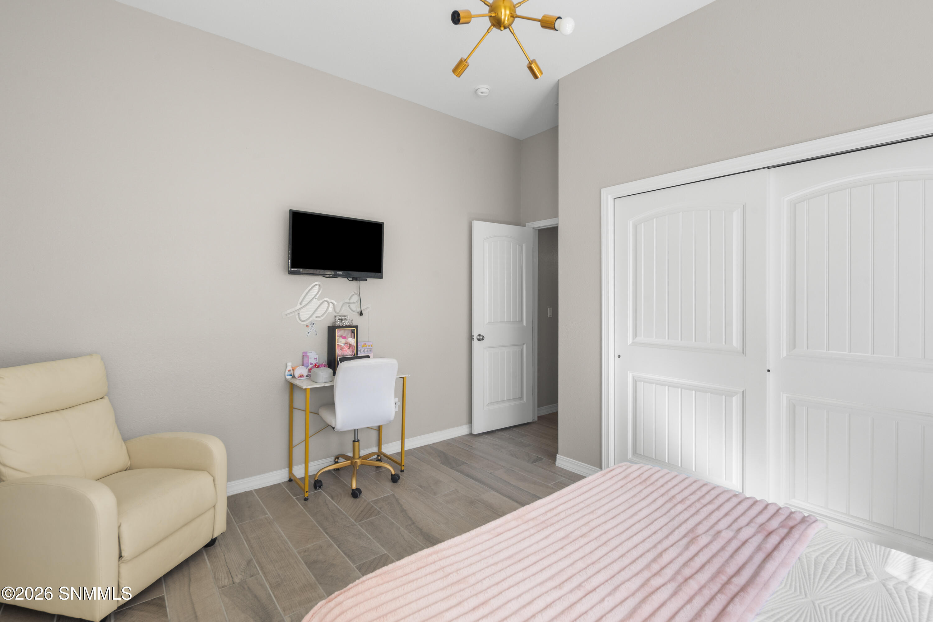 621-La-Entrada-MLS-Camera-Guy-27