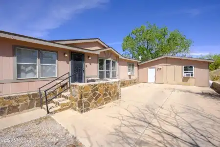 5214 Nana Trail, Las Cruces, New Mexico 88012, 3 Bedrooms Bedrooms, ,2 BathroomsBathrooms,Residential,For Sale,Nana,2600972