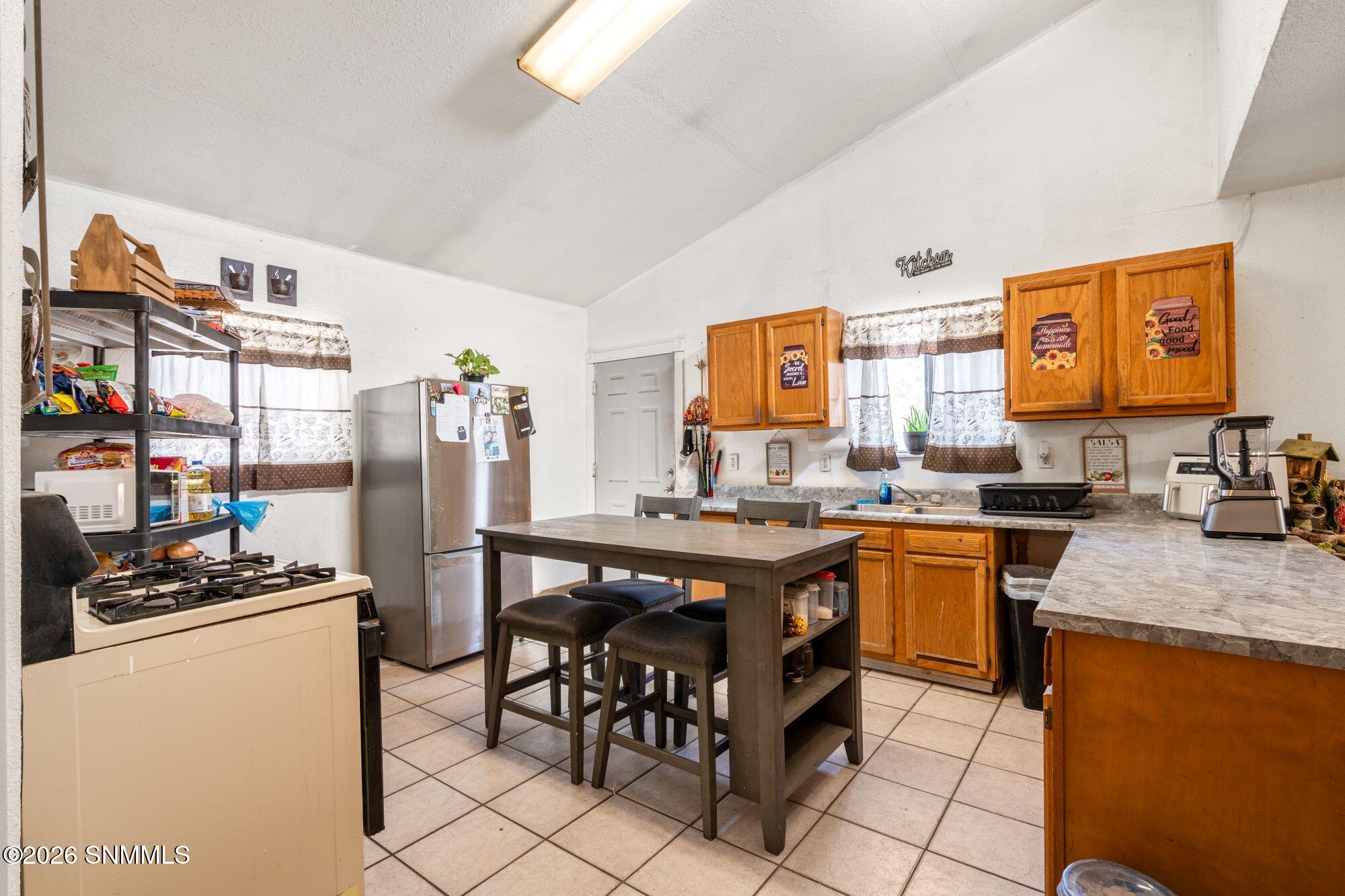 BH Kitchen 2