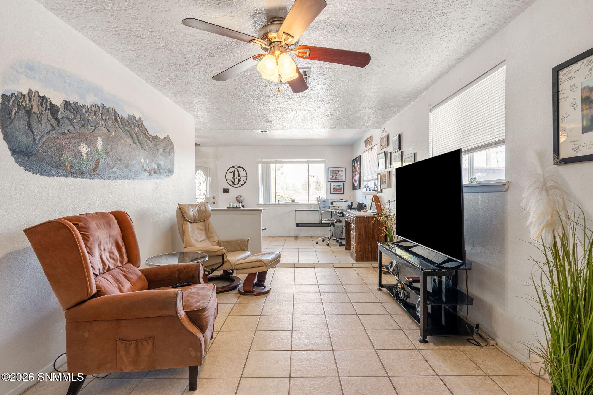 Living Room 4