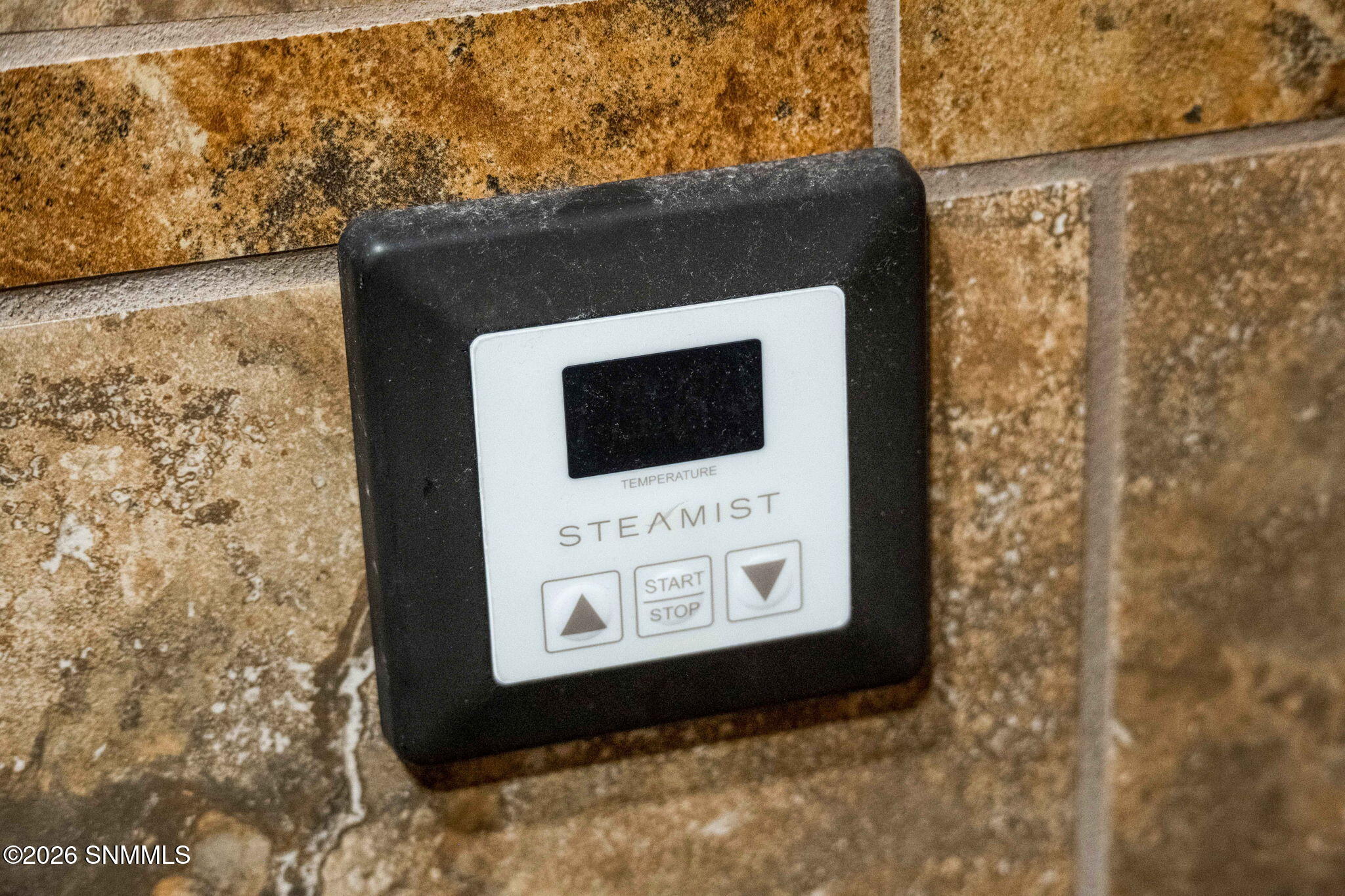 36-web-or-mls-Snappin Homes (Goldeneye12