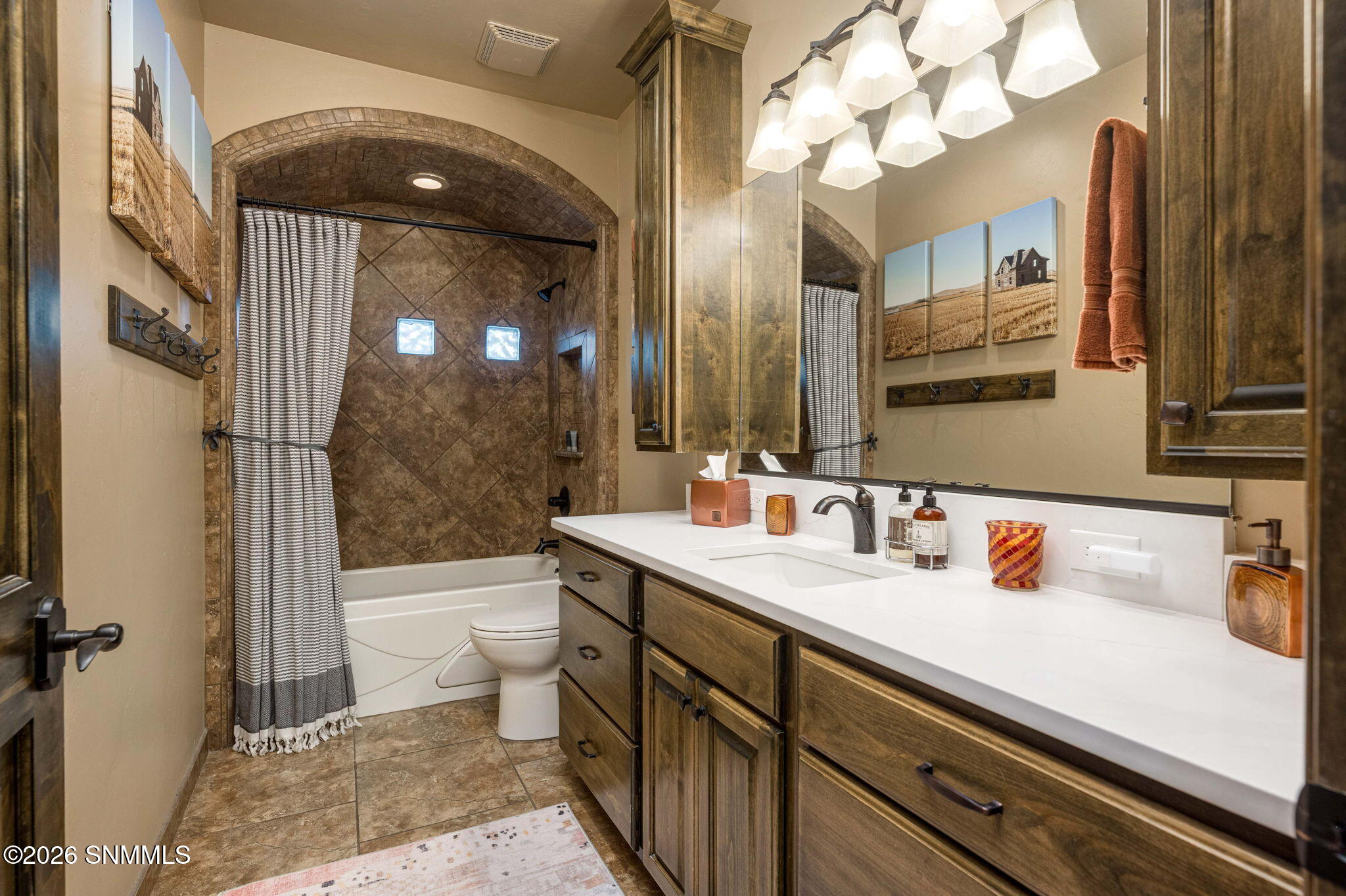 52-web-or-mls-Snappin Homes (Goldeneye12