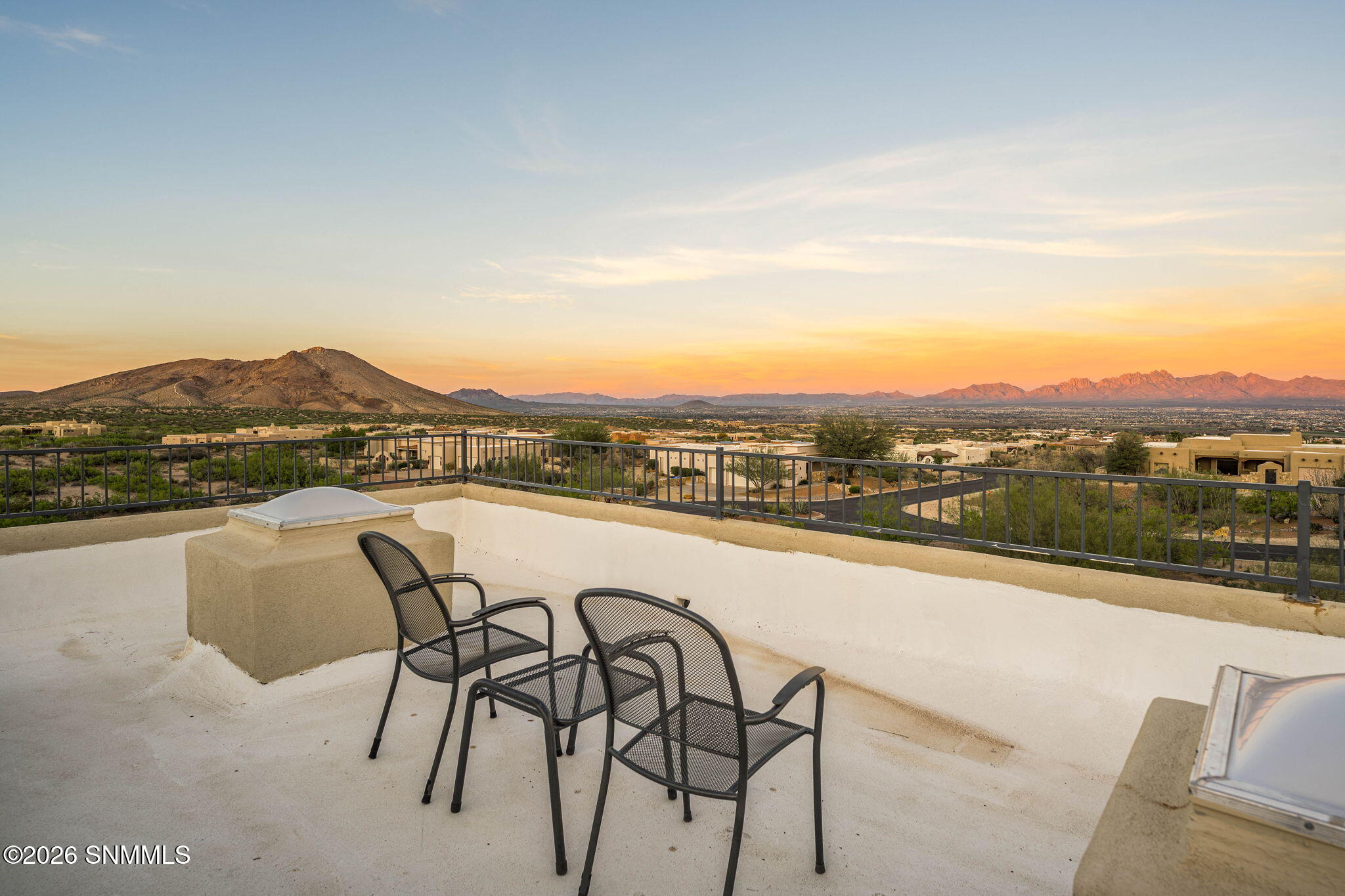 88-web-or-mls-Snappin Homes (Goldeneye12