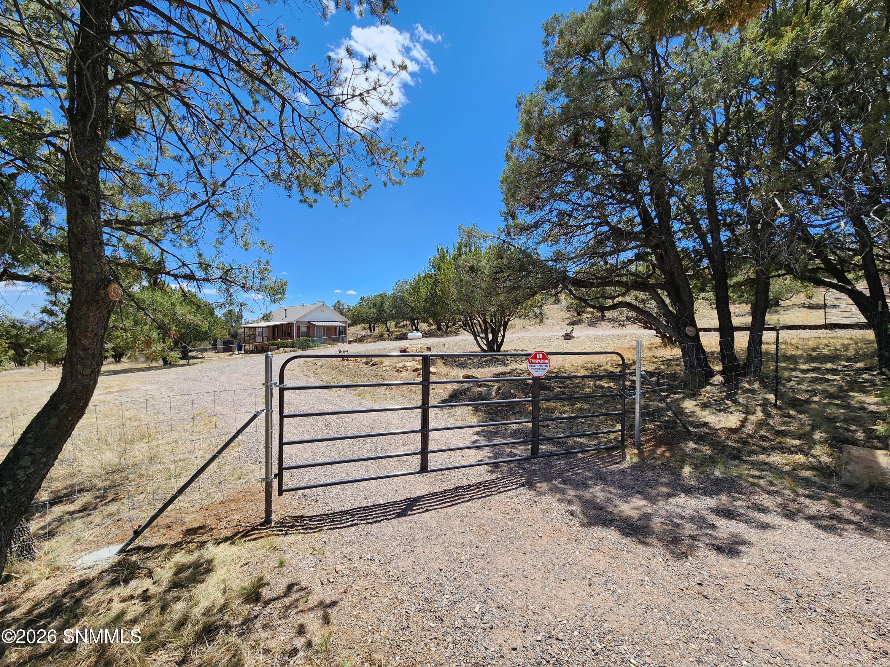 Fence and Gate Image 2