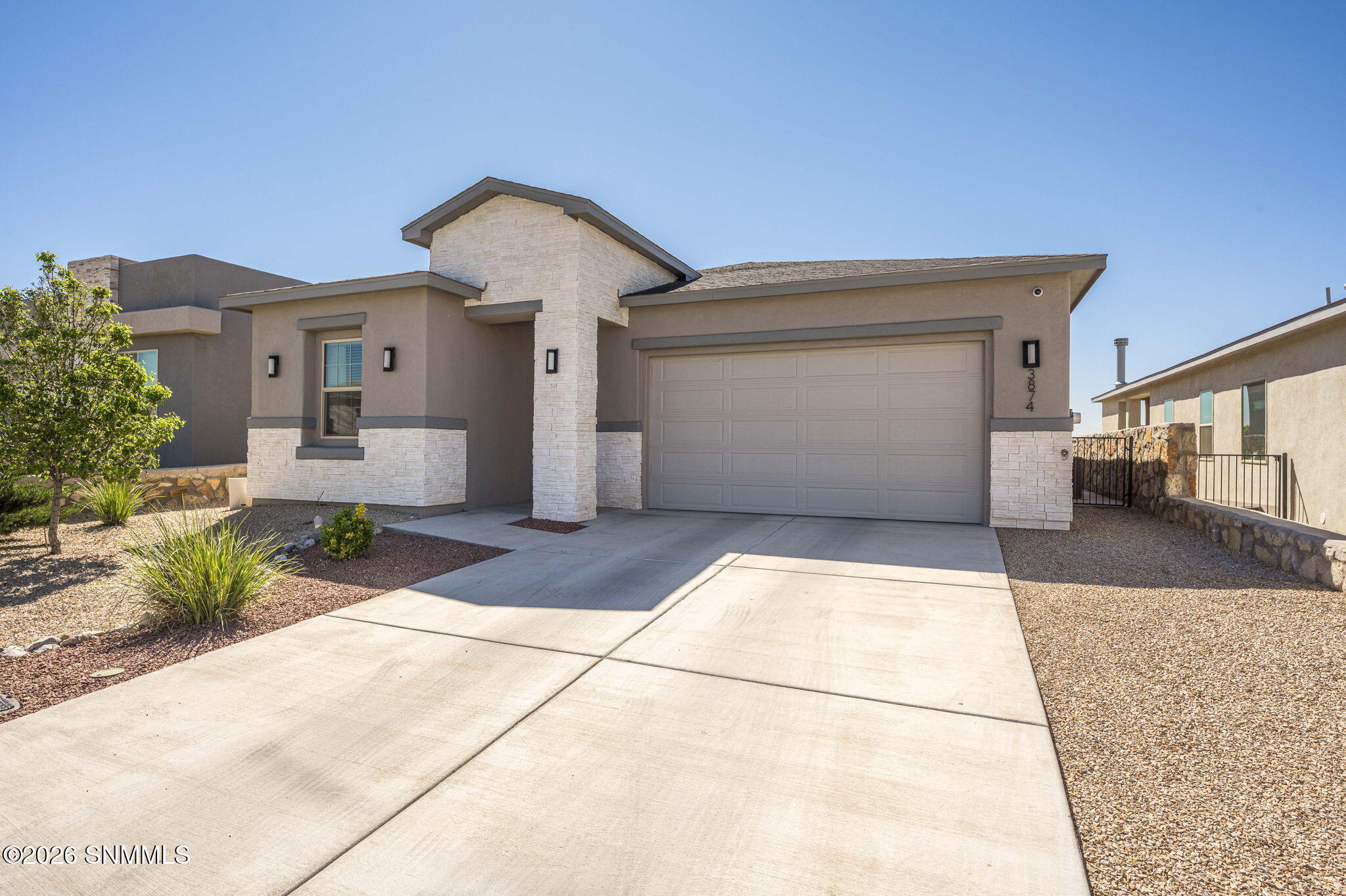 2-web-or-mls-Snappin Homes (Silverado387