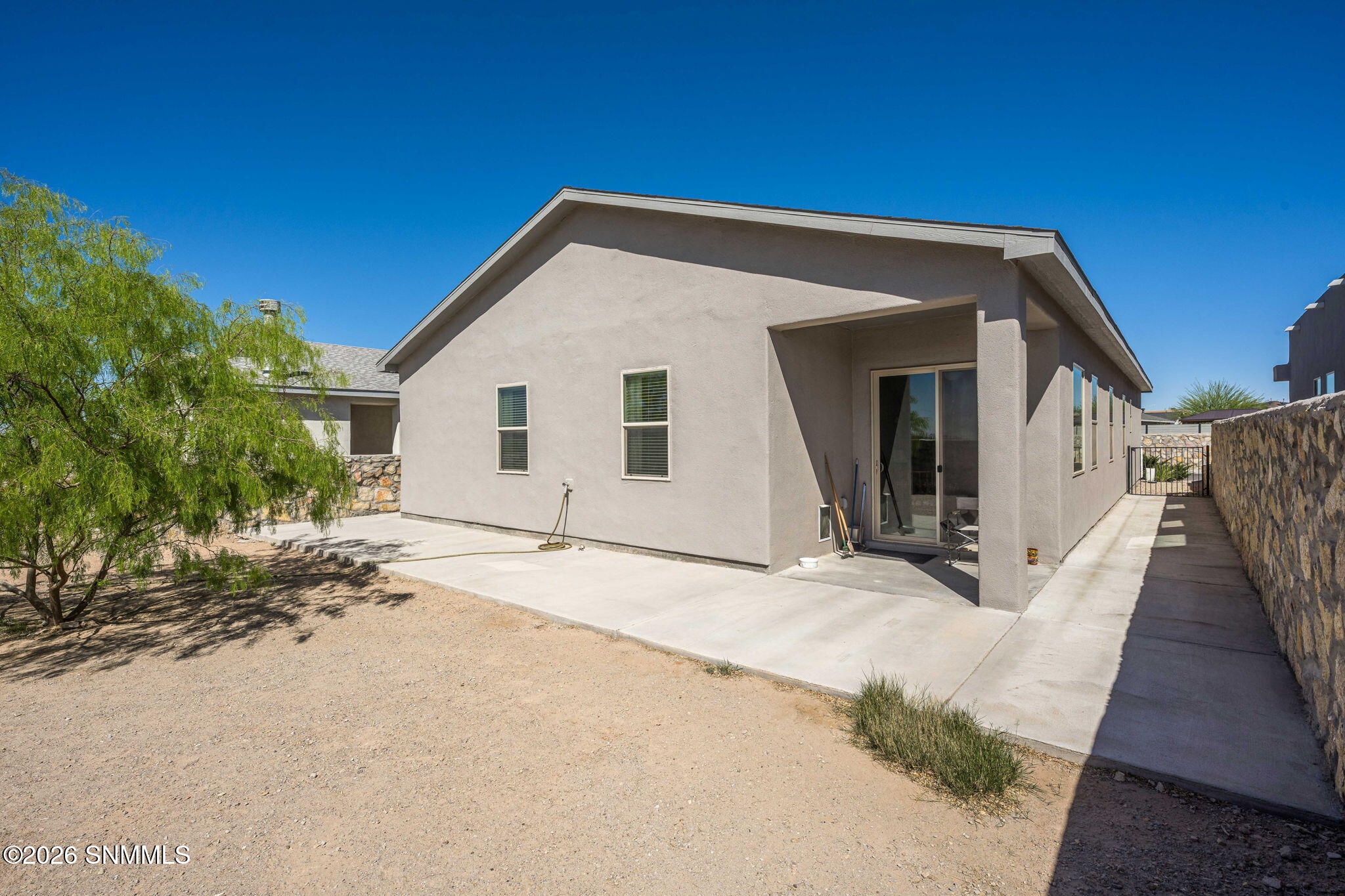 36-web-or-mls-Snappin Homes (Silverado38