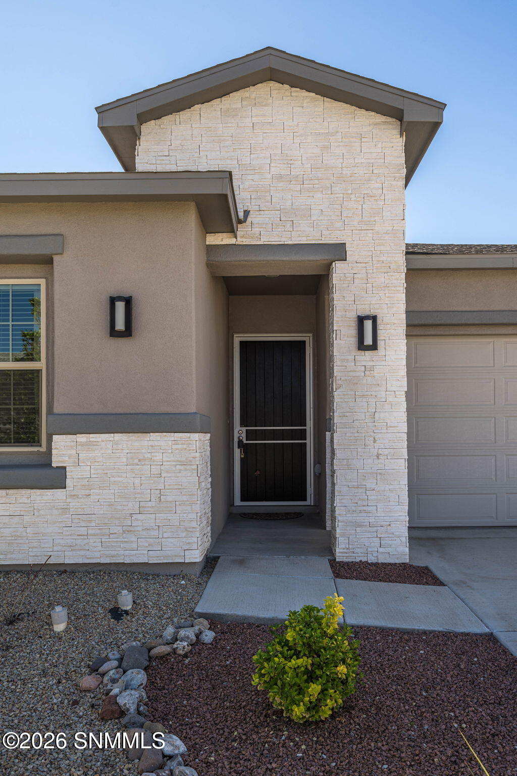 4-web-or-mls-Snappin Homes (Silverado387