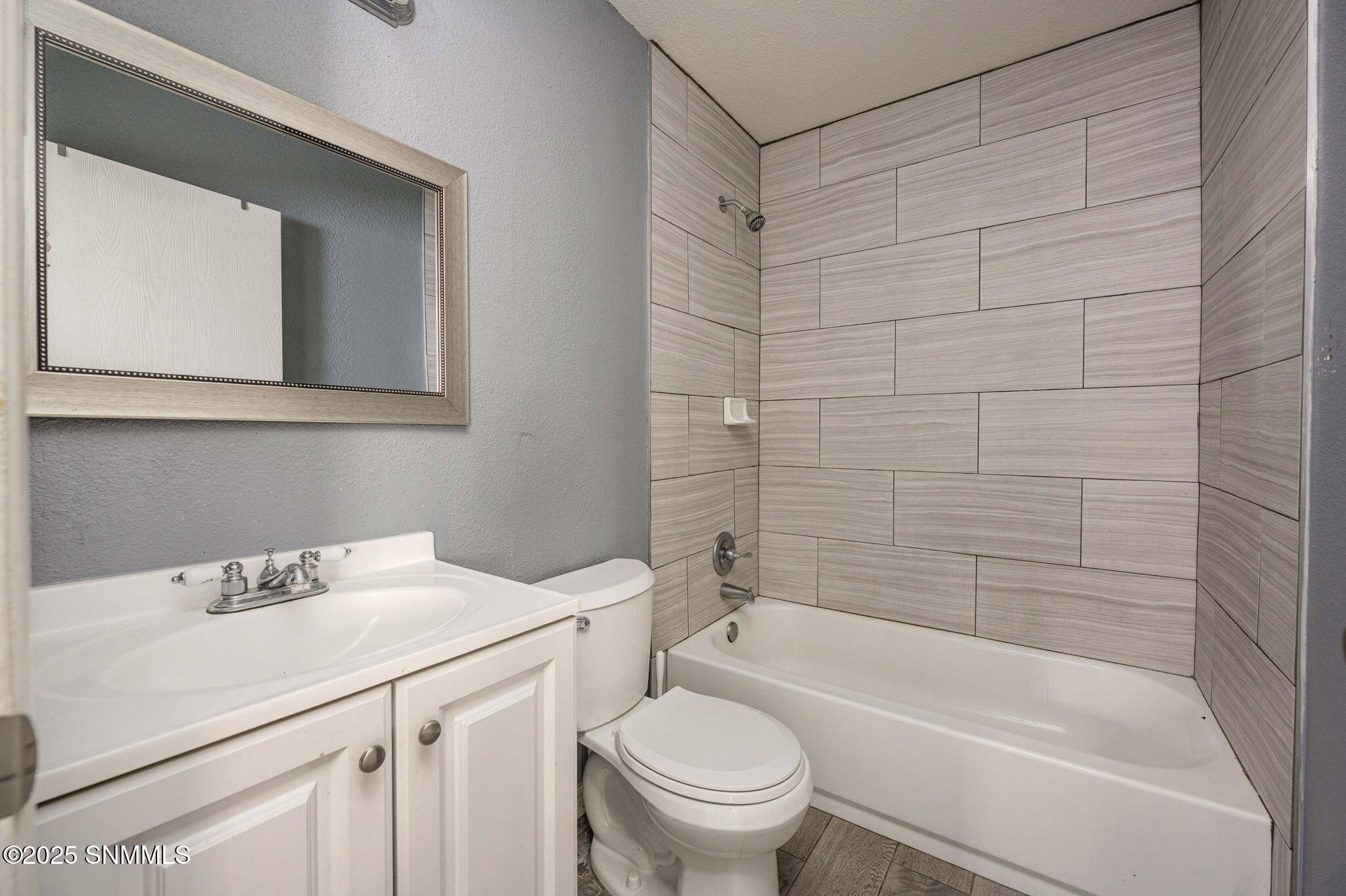 18-web-or-mls-Snappin Homes (Stanton1985