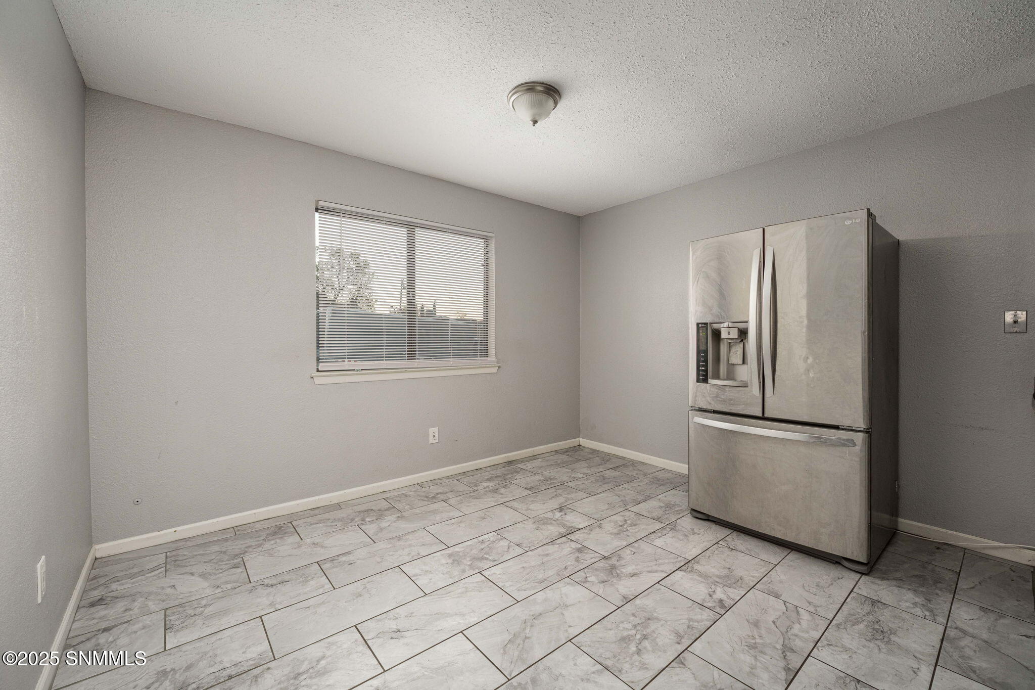 8-web-or-mls-Snappin Homes (Stanton1985)