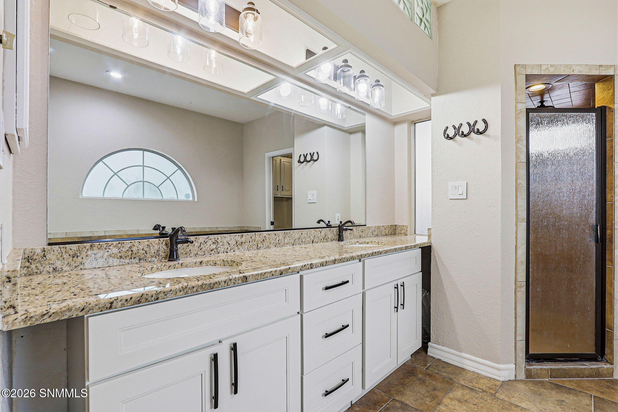 18-web-or-mls-IMG_1644_1