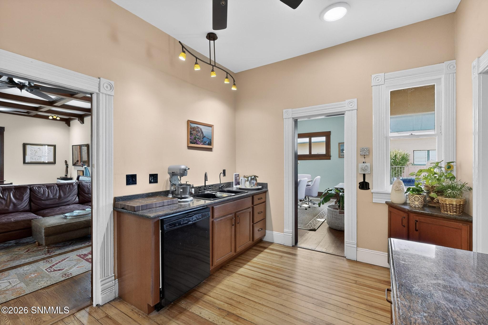 38-3D-Casas-249-S-Miranda-St-03252026_08