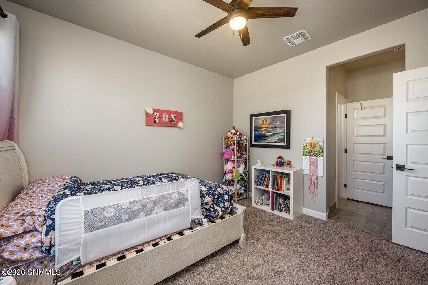 20 - Bedroom 2 - 6516 Blackbird Rd-25