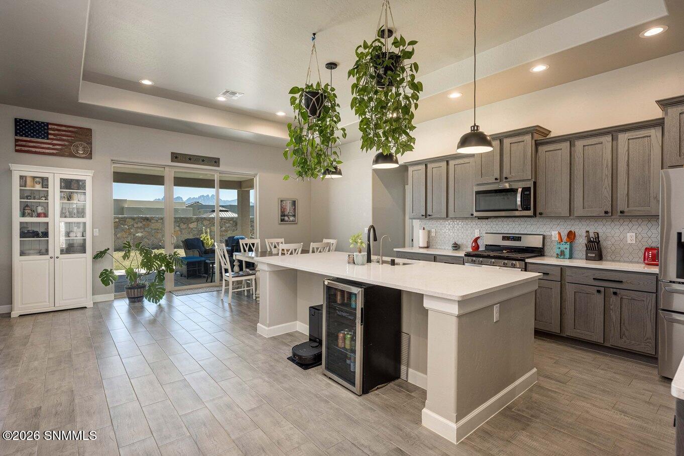 06 - Kitchen - 6516 Blackbird Rd-07