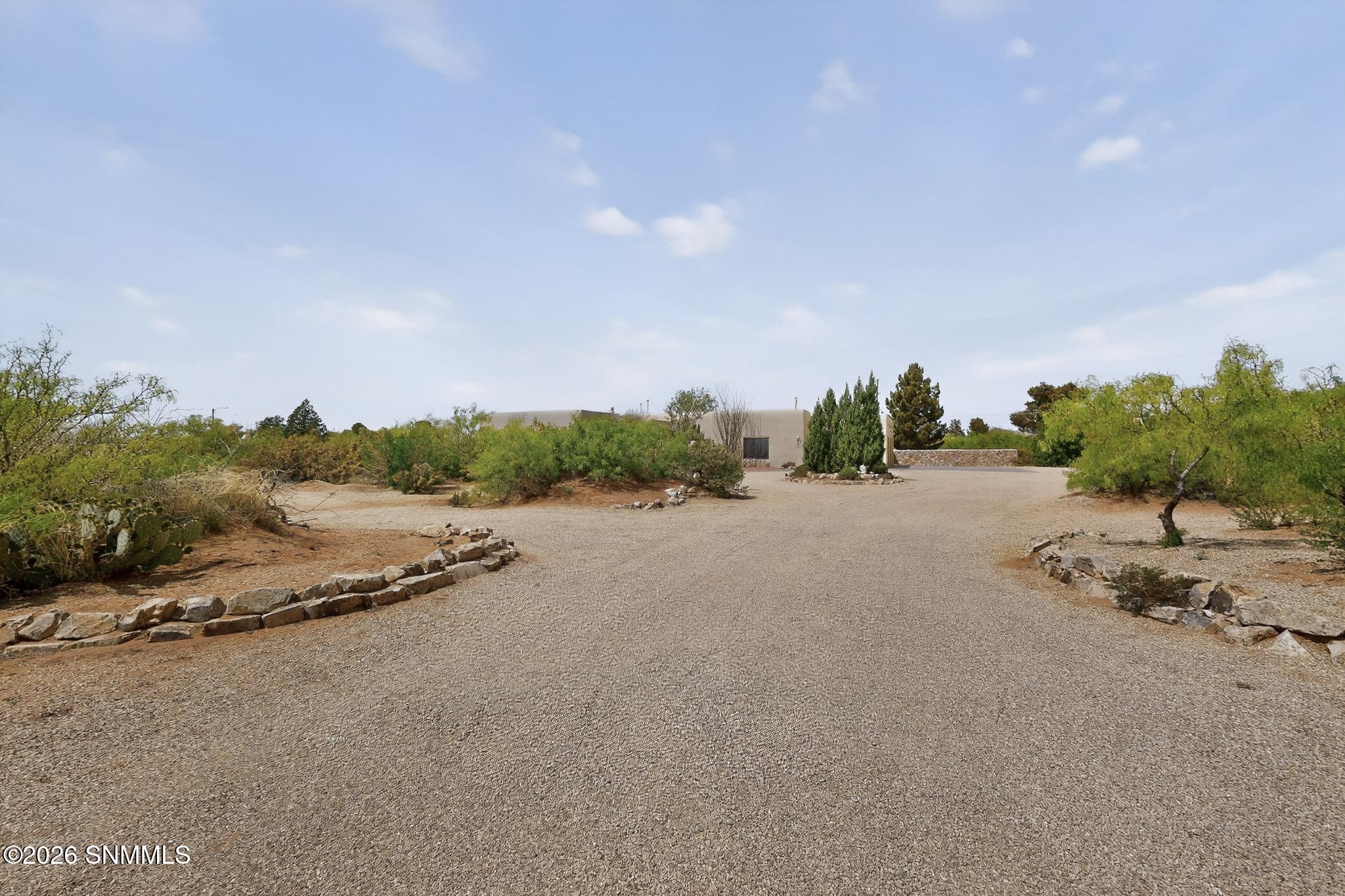 11-3D-Casas-5875-N-Jornada-Rd-03312026_0