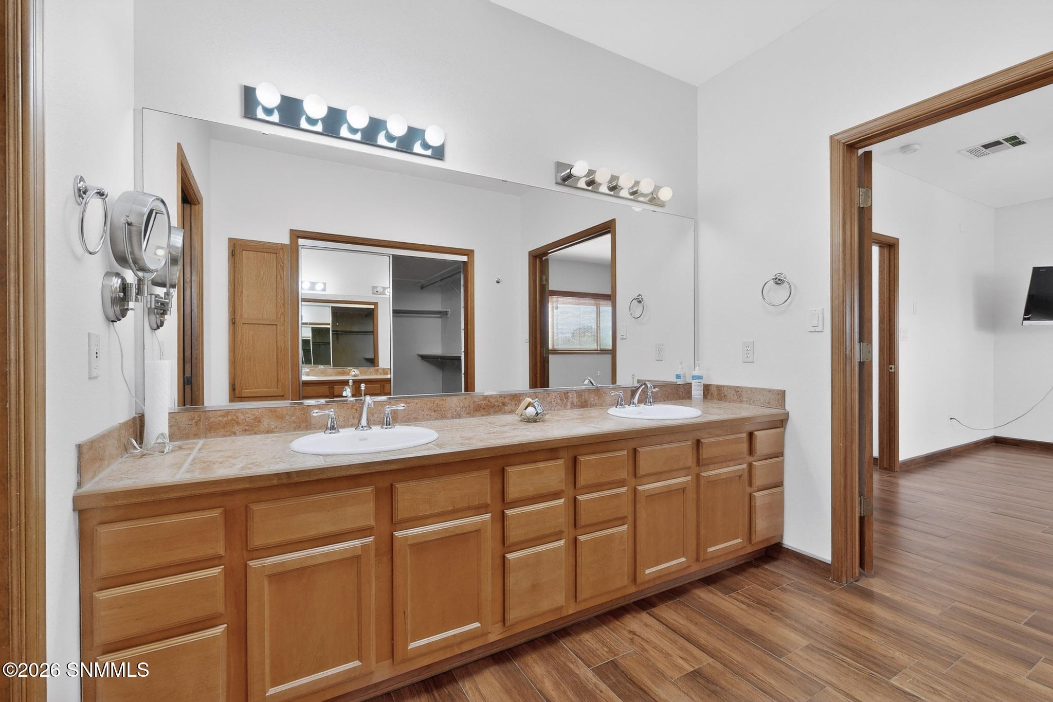 34-3D-Casas-5875-N-Jornada-Rd-03312026_0