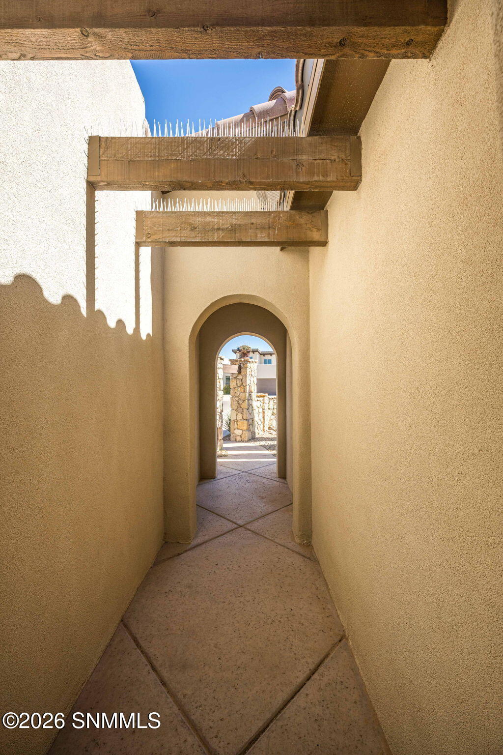 8-web-or-mls-Snappin Homes (Maddox2945)-