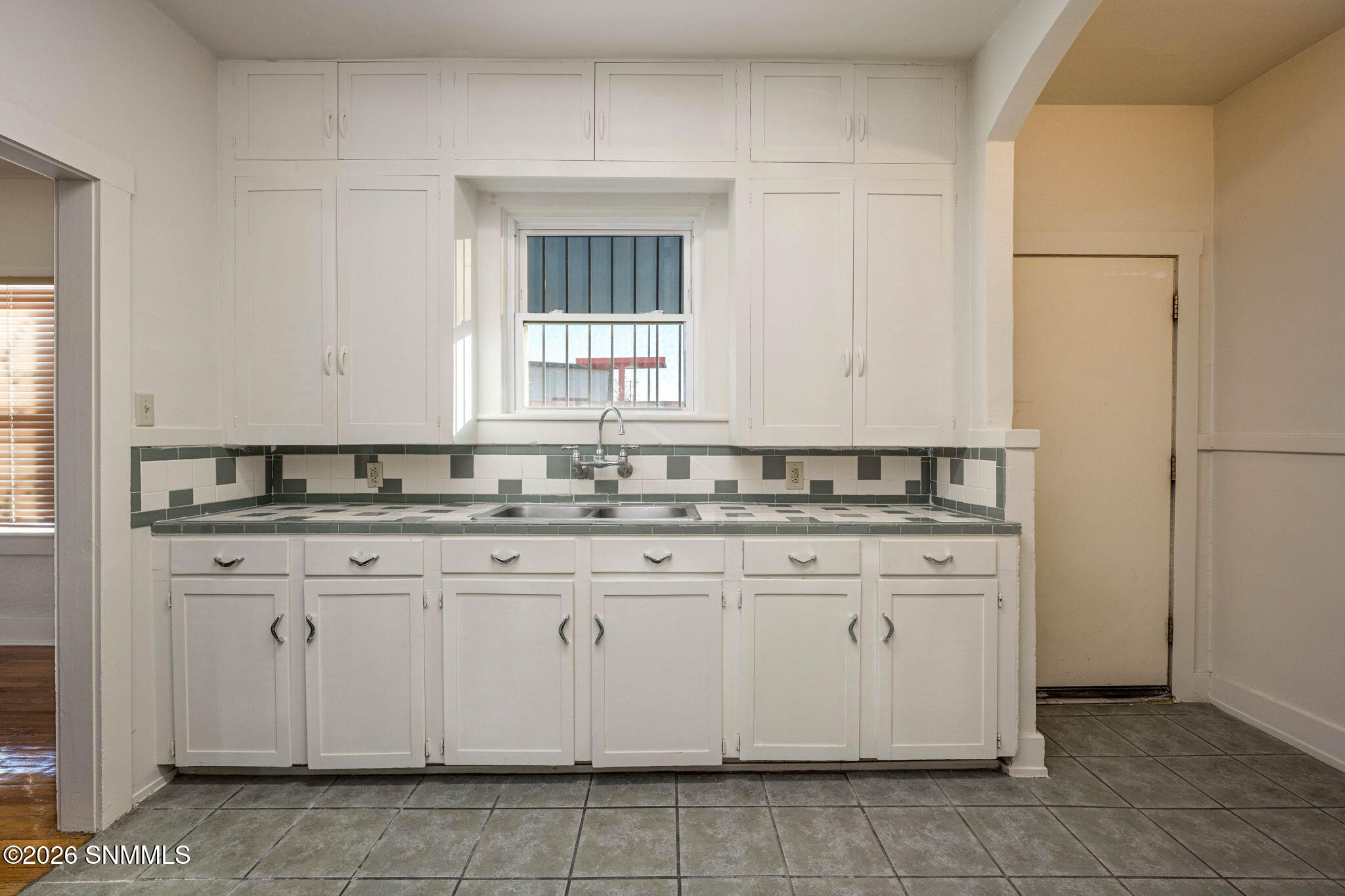 11-web-or-mls-Snappin Homes (MainN1143)-