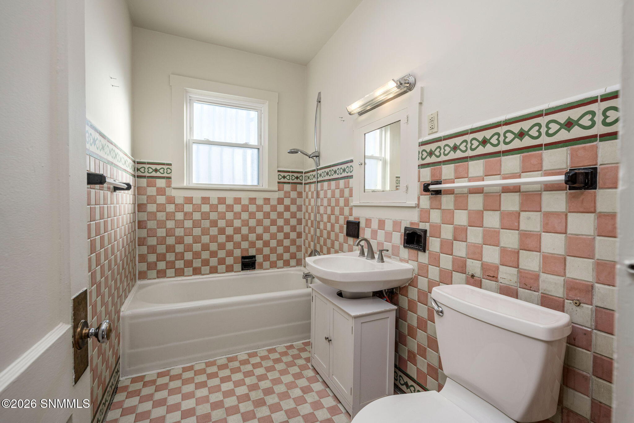 15-web-or-mls-Snappin Homes (MainN1143)-