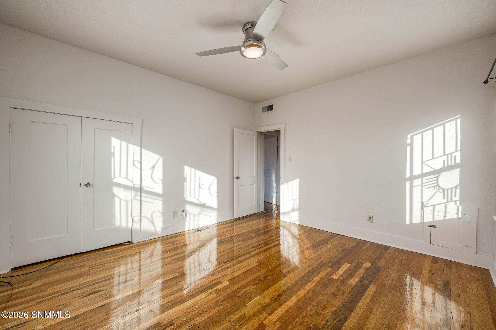 17-web-or-mls-Snappin Homes (MainN1143)-