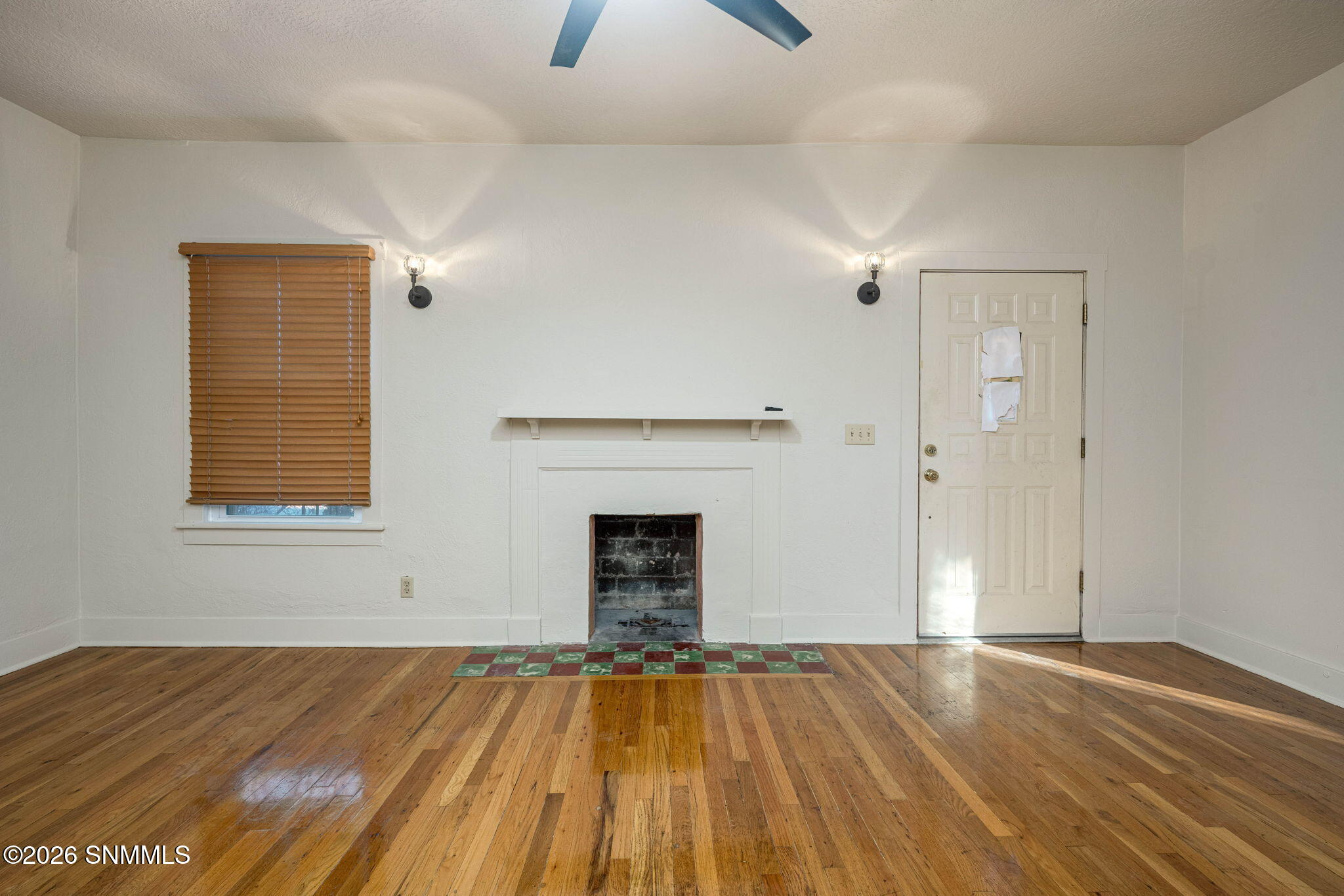 5-web-or-mls-Snappin Homes (MainN1143)-5