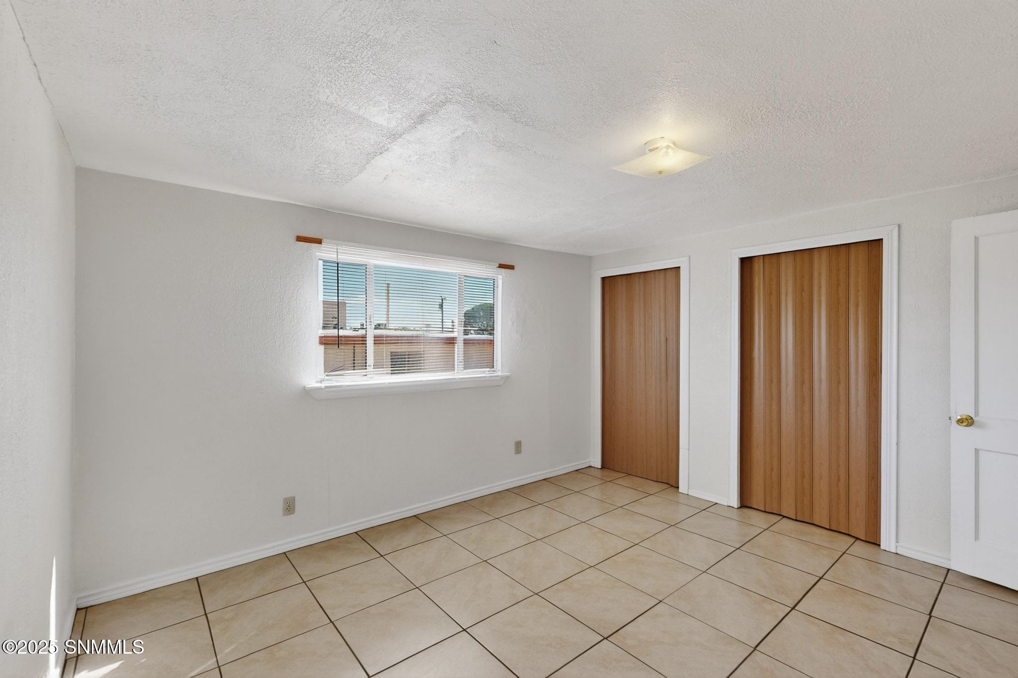 23-028_3D-Casas-1640-E-Idaho-10022025_08