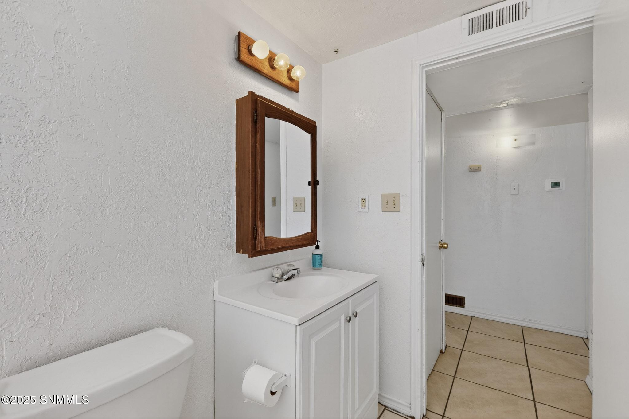 20-022_3D-Casas-1640-E-Idaho-10022025_08