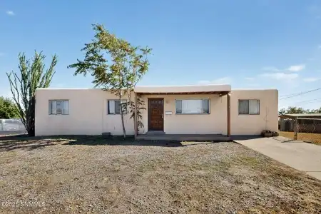 1640 Idaho Avenue, Las Cruces, New Mexico 88001, 4 Bedrooms Bedrooms, ,1.75 BathroomsBathrooms,Residential,For Sale,Idaho,2601015