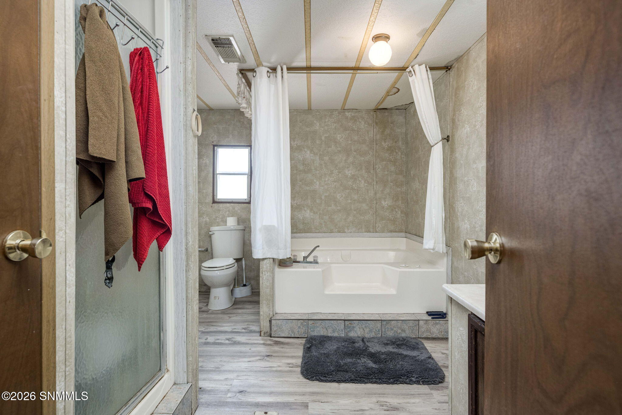 17-web-or-mls-Snappin Homes (Carr12290)-