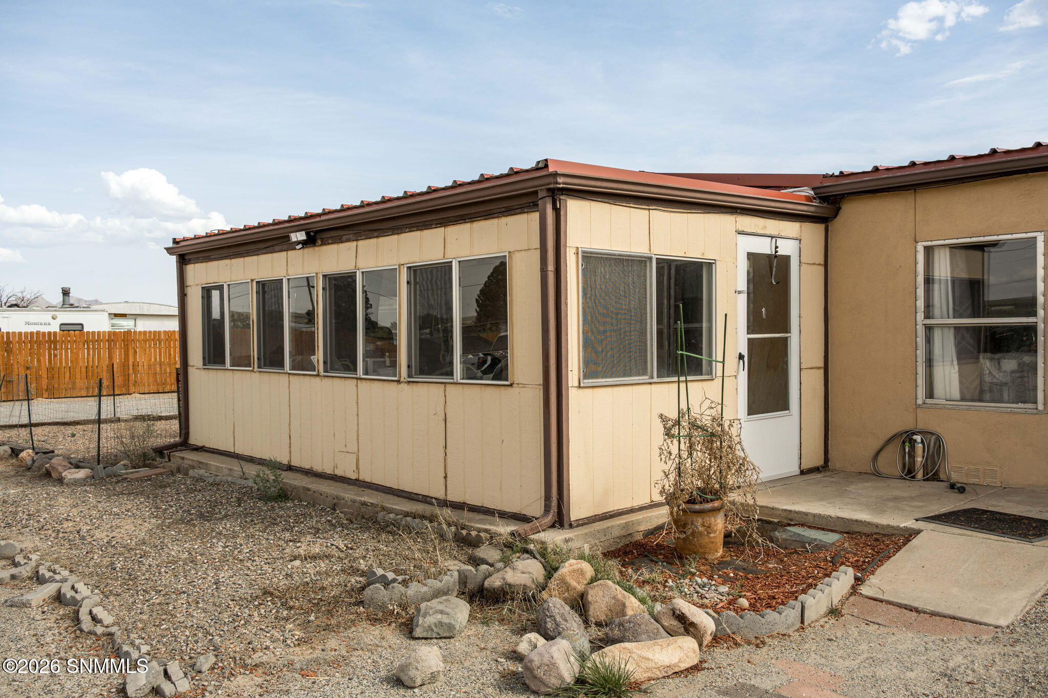 24-web-or-mls-Snappin Homes (Carr12290)-