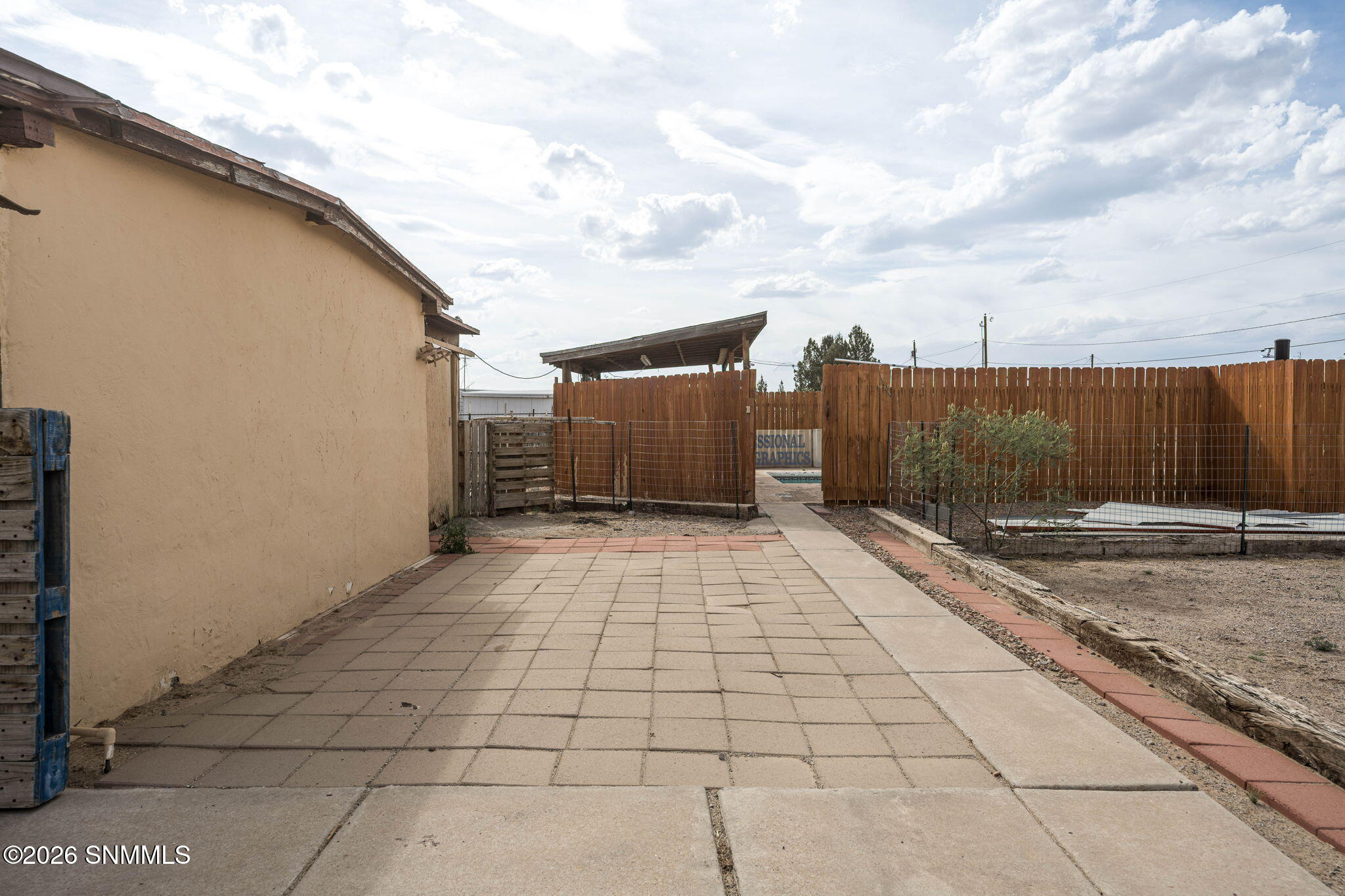 28-web-or-mls-Snappin Homes (Carr12290)-