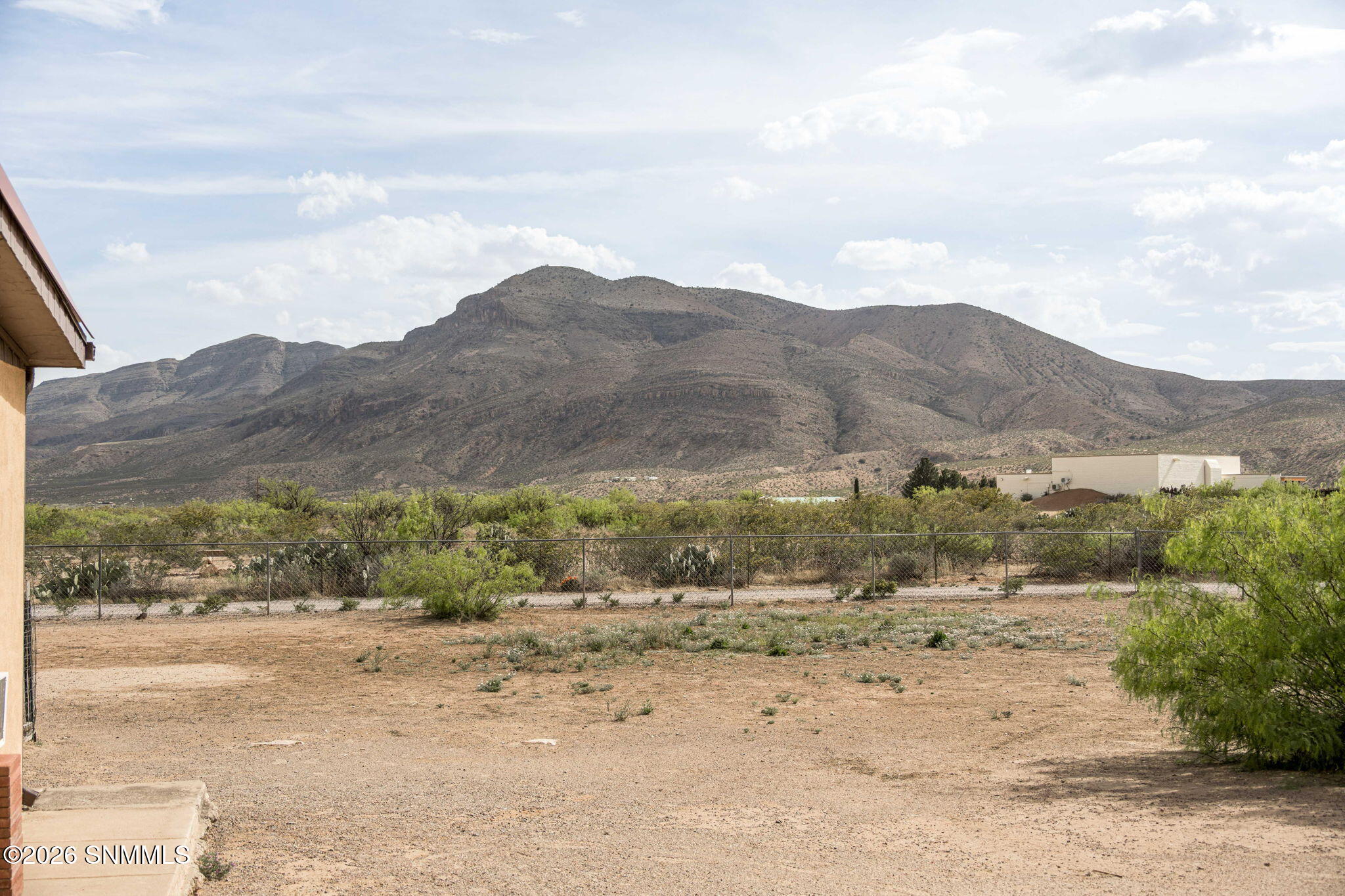 39-web-or-mls-Snappin Homes (Carr12290)-