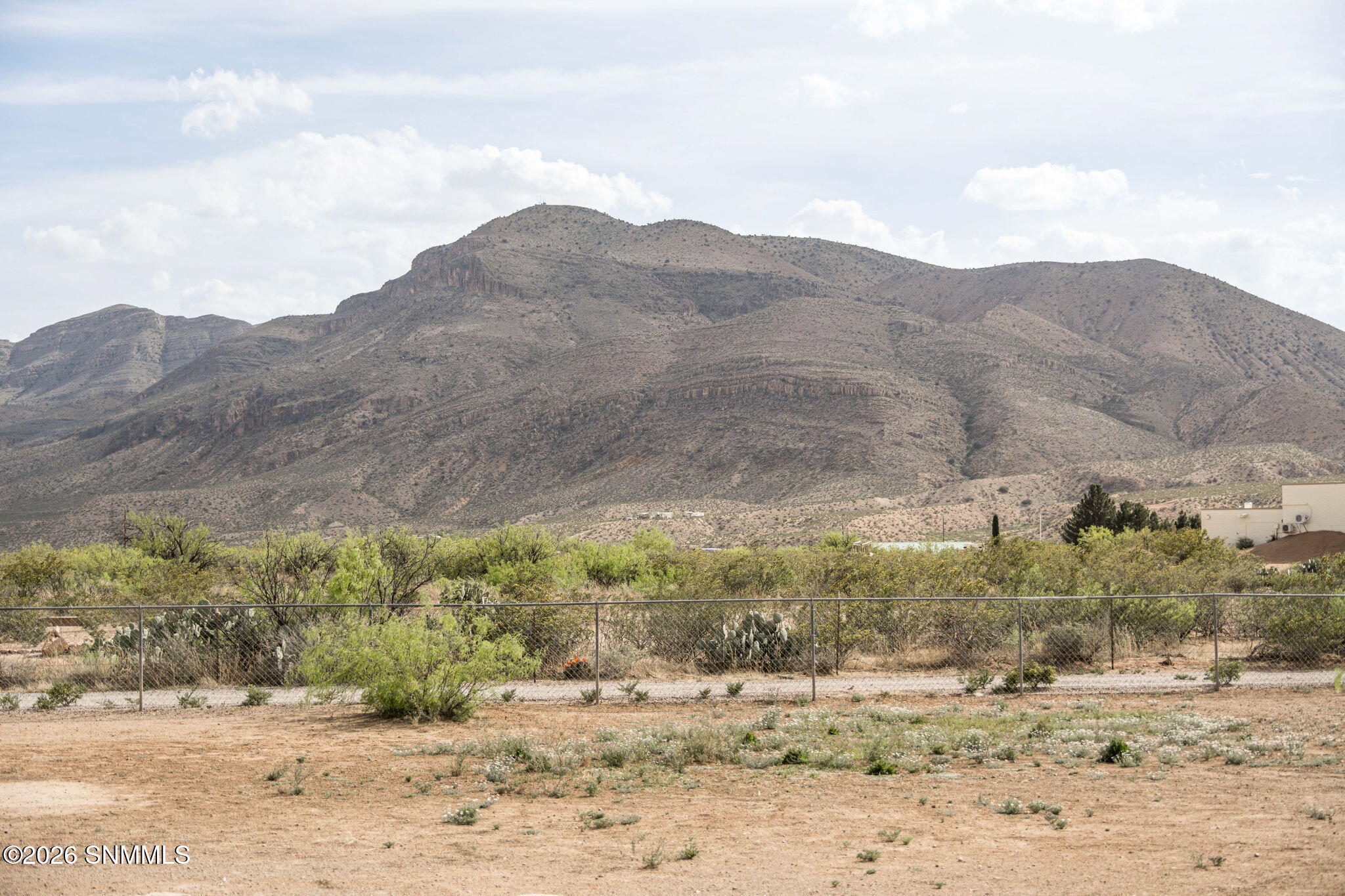 40-web-or-mls-Snappin Homes (Carr12290)-