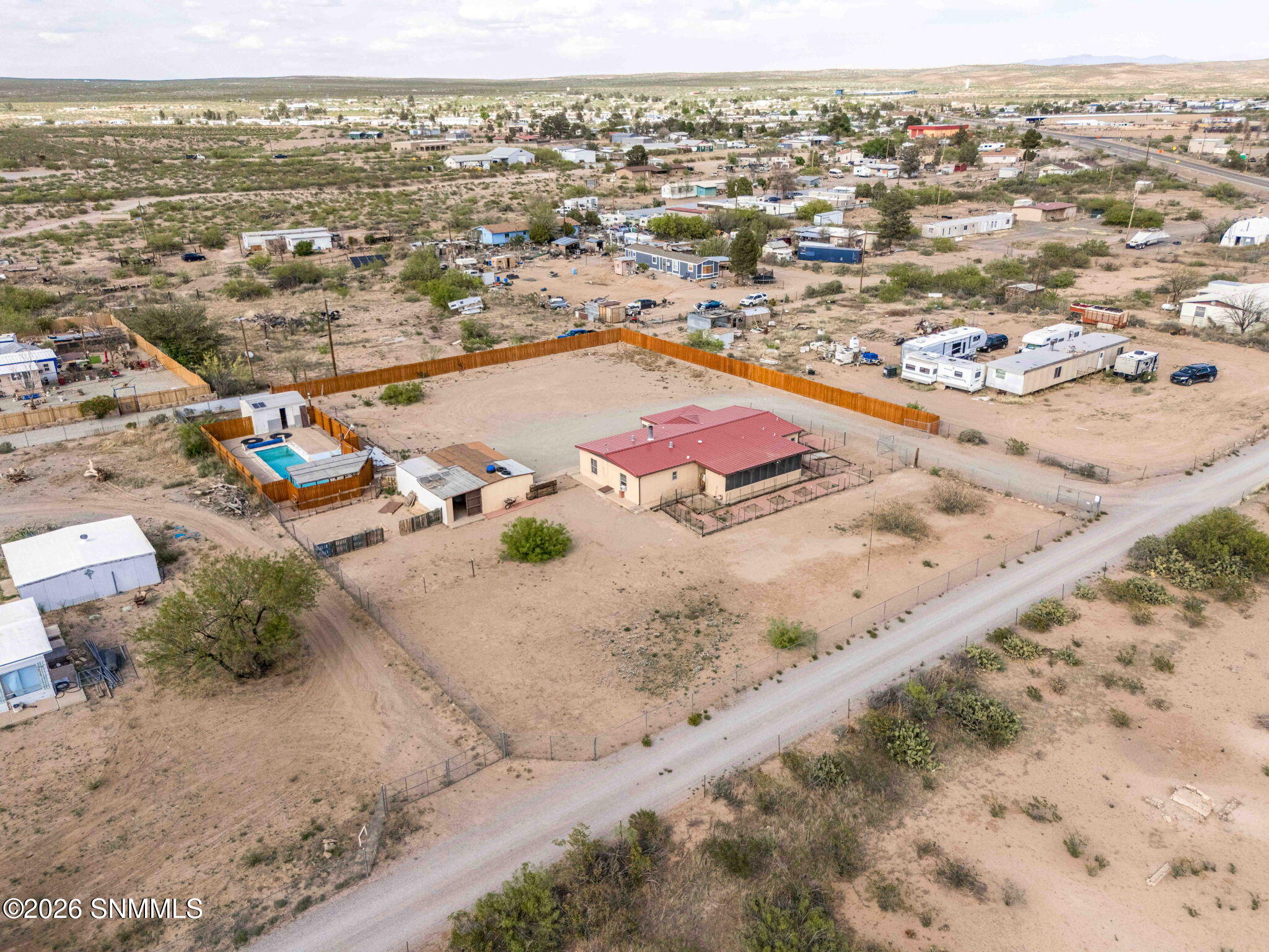 47-web-or-mls-Snappin Homes (Carr12290)-