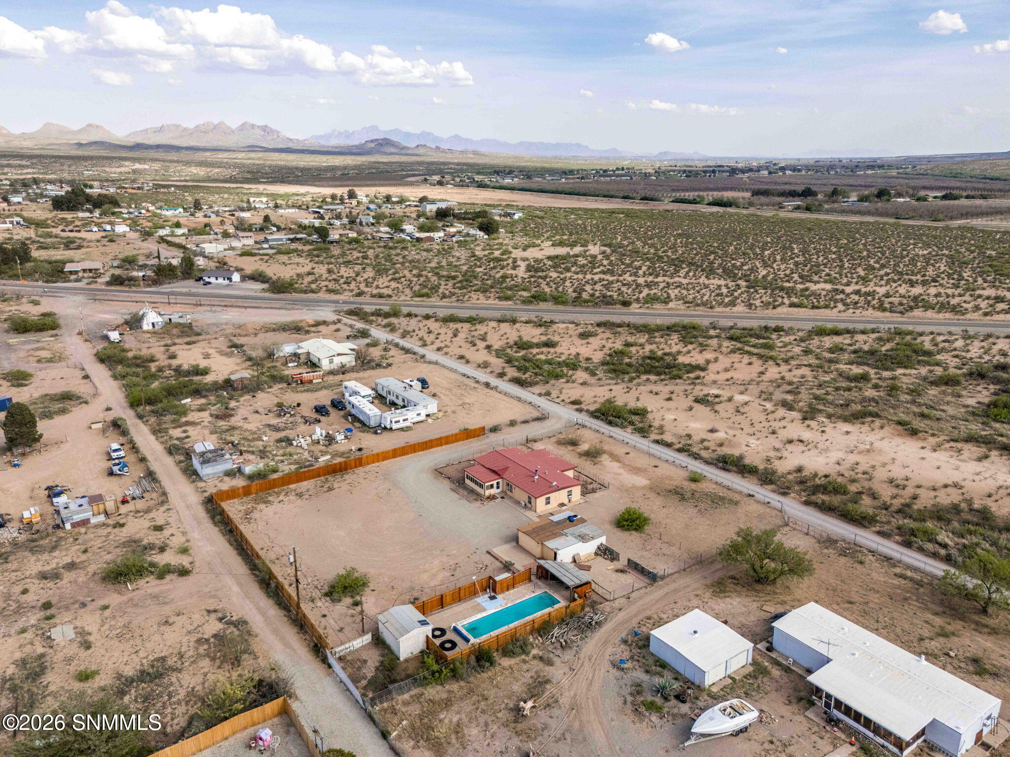 52-web-or-mls-Snappin Homes (Carr12290)-