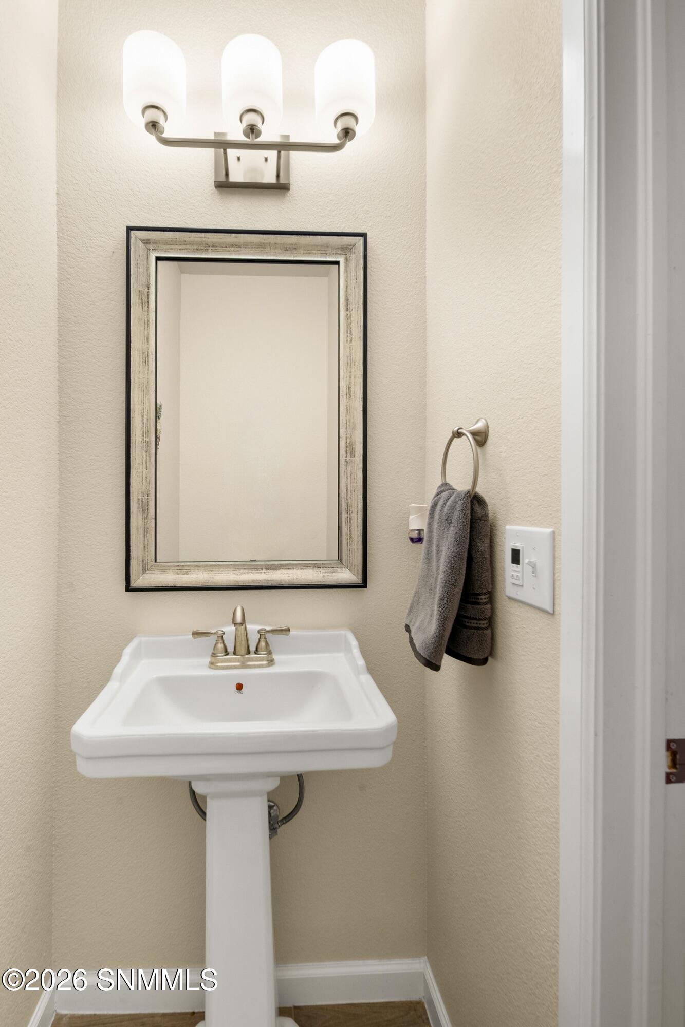 1117 Nickel Hill Ave.