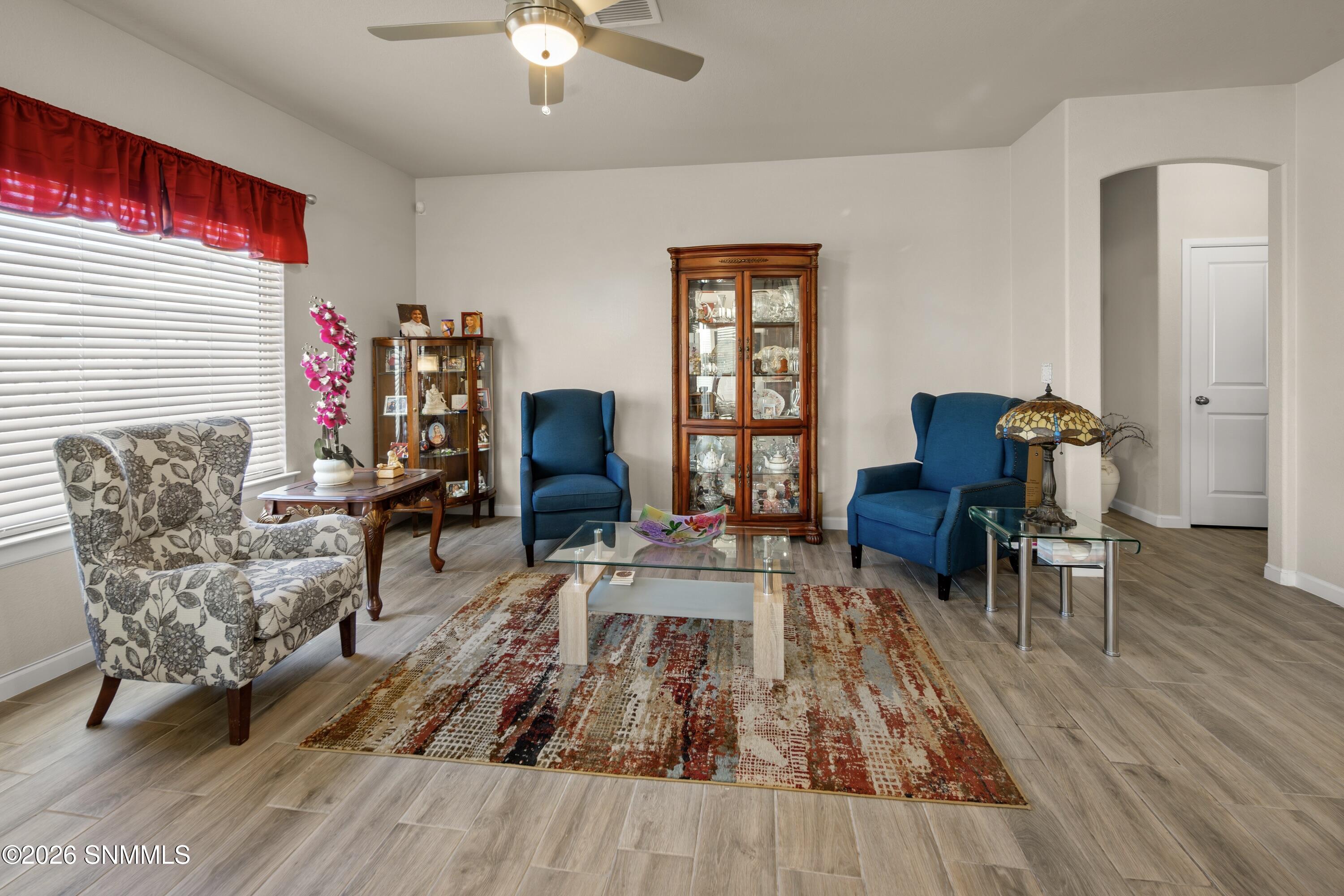 1117 Nickel Hill Ave.